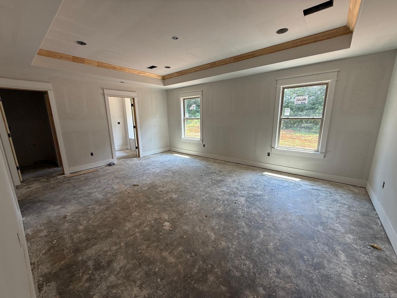 124 Longfield Lane Property Photo 10
