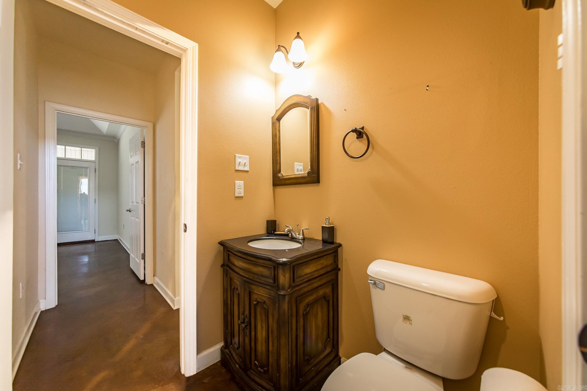 3383 Henderson Road Property Photo 25