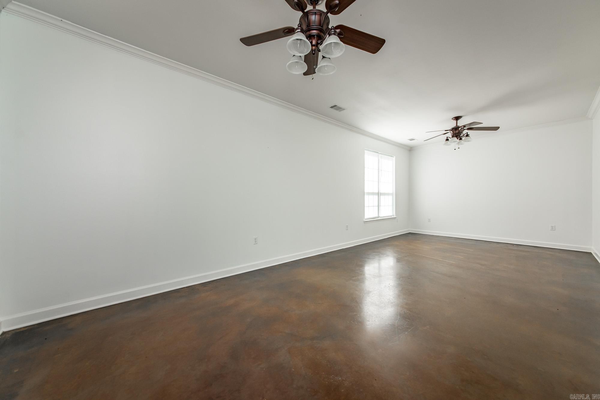 3383 Henderson Road Property Photo 26