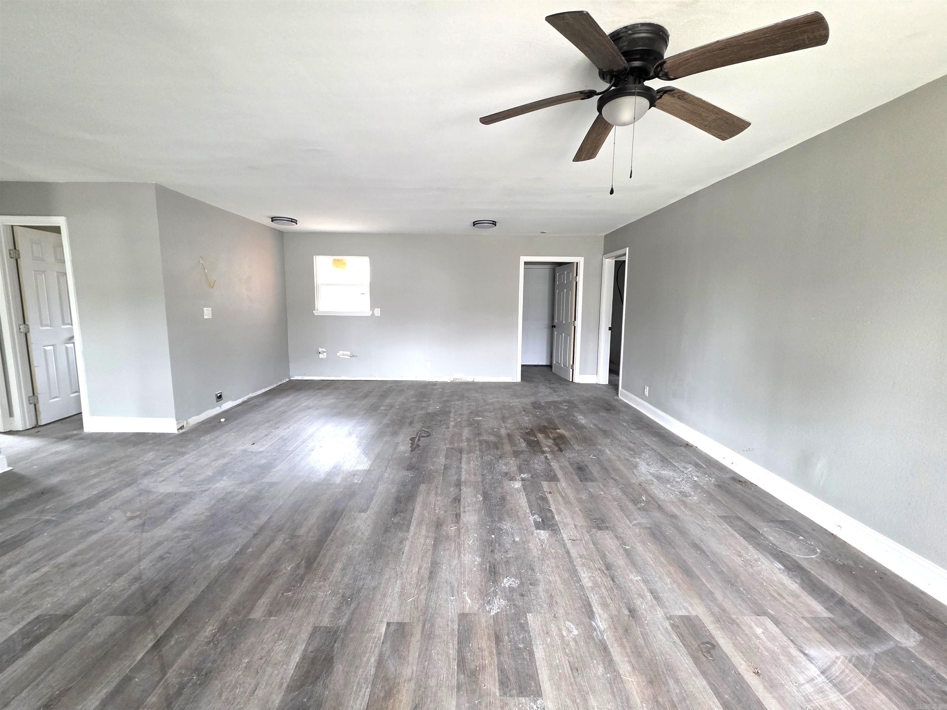 1302 Boston Property Photo 3