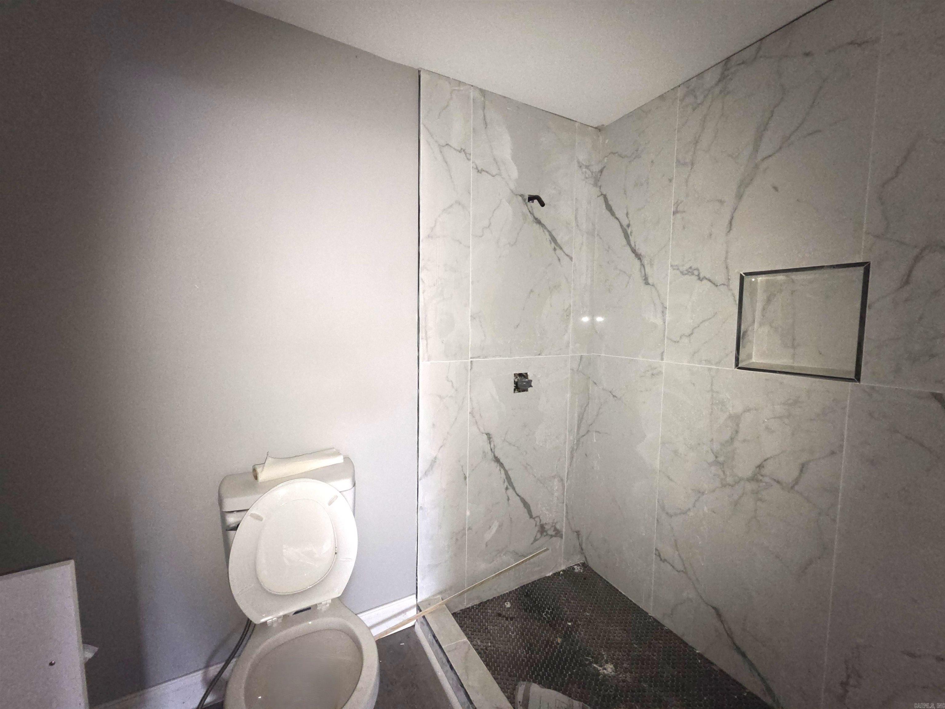 1302 Boston Property Photo 6
