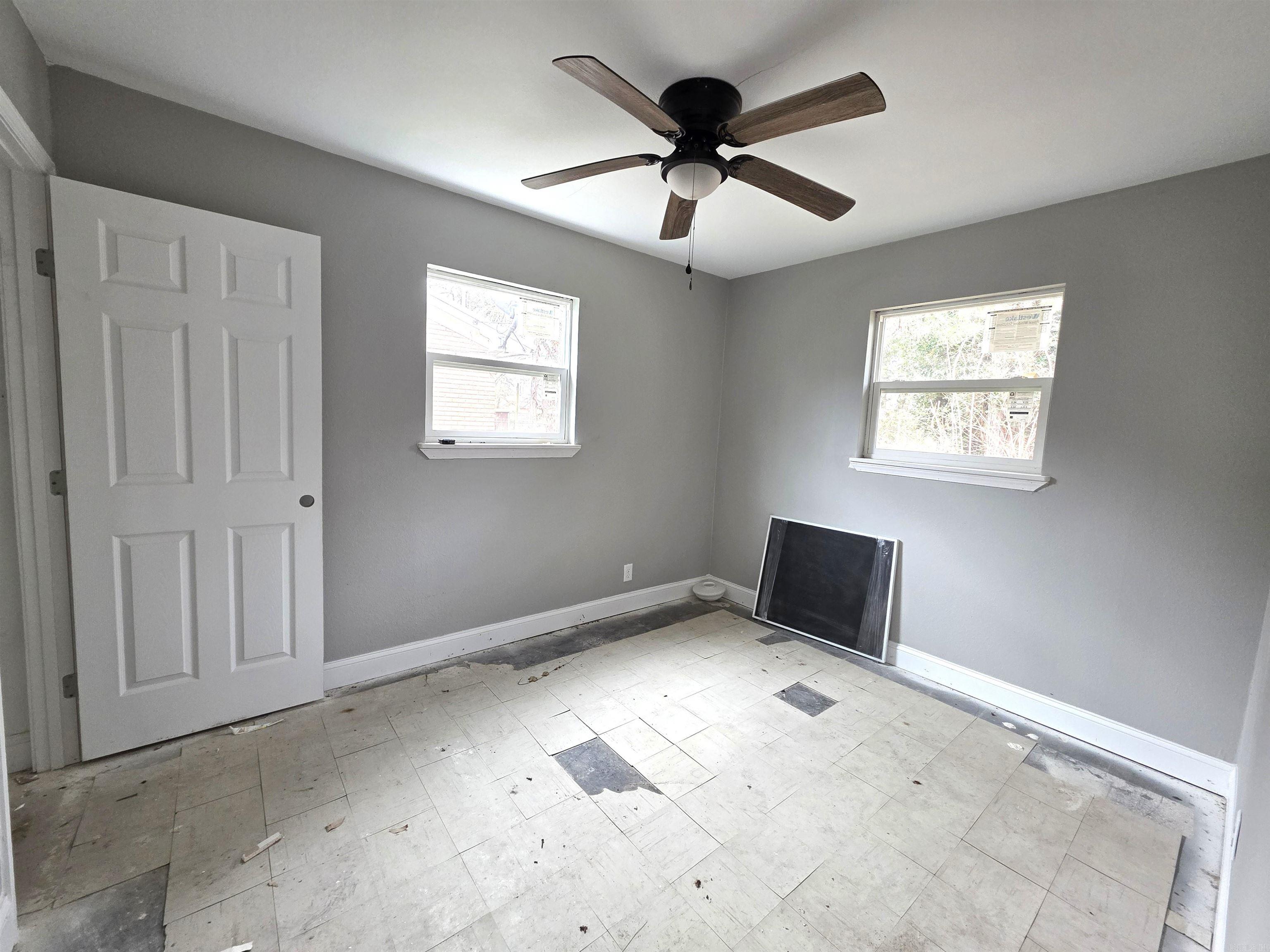 1302 Boston Property Photo 9
