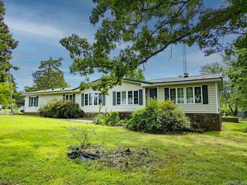 2687 Highway 65 Property Photo 23