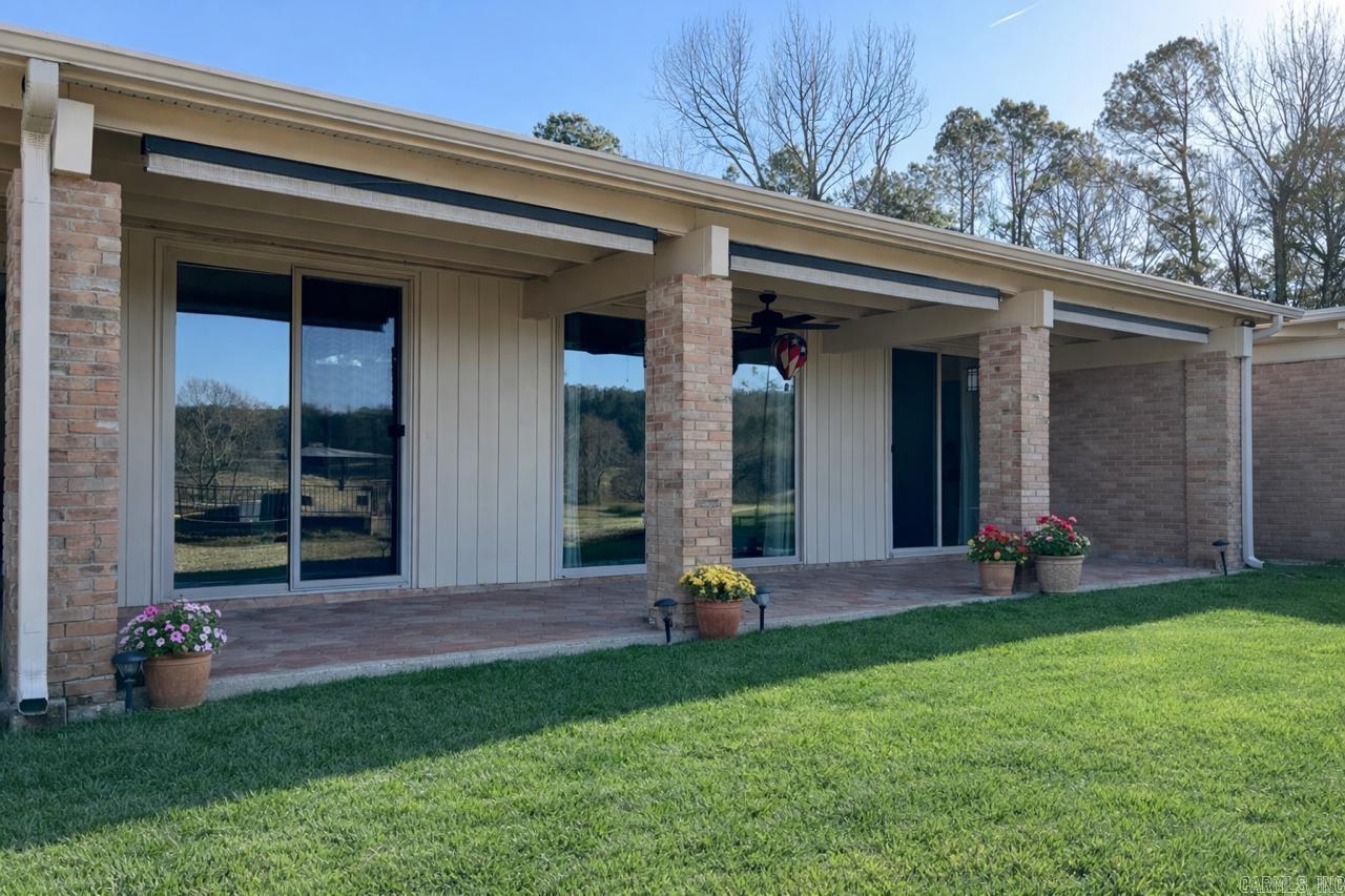 575 Belvedere Drive 6 Property Photo 3