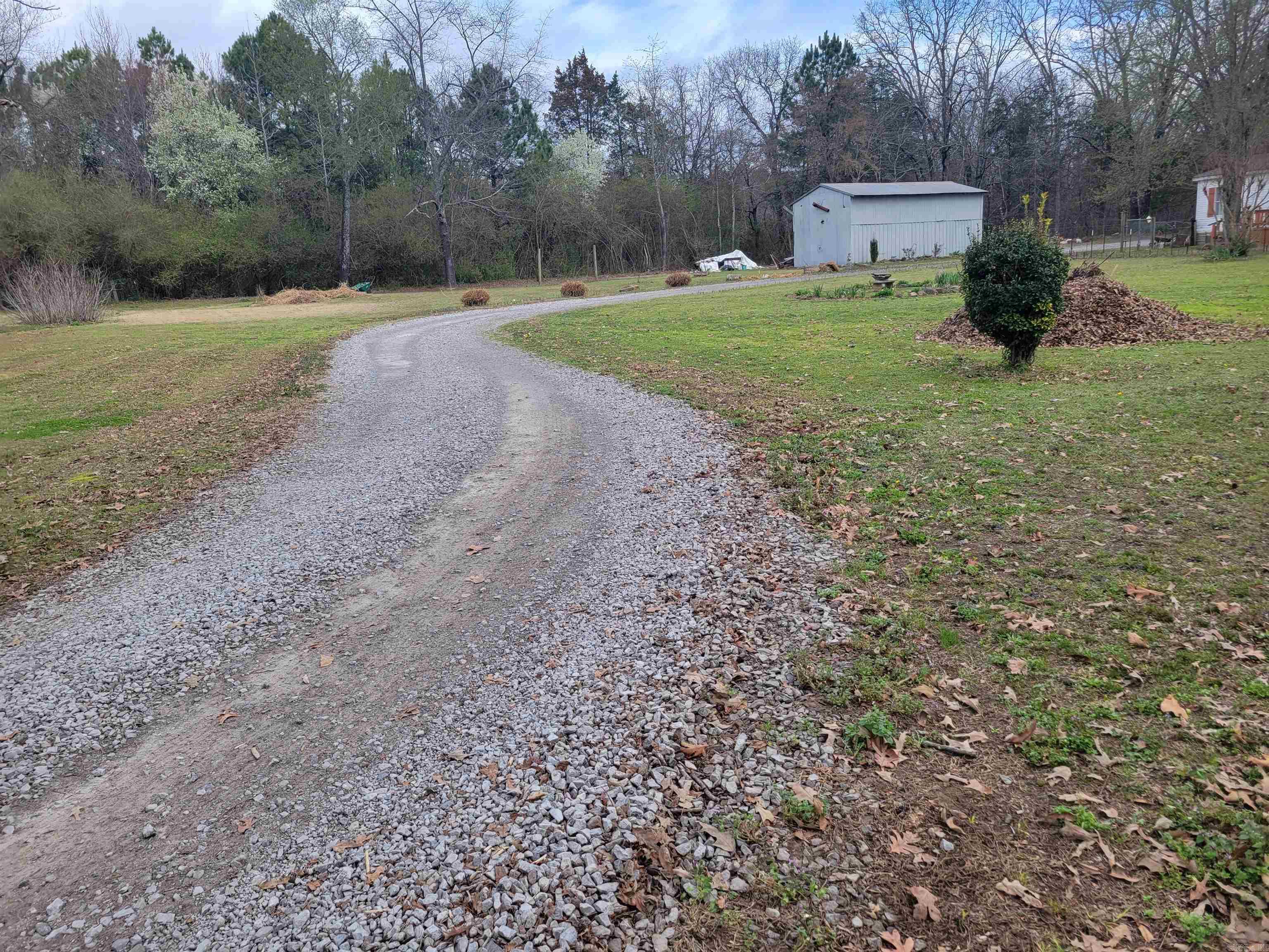 2050 Hwy 16 Property Photo 8