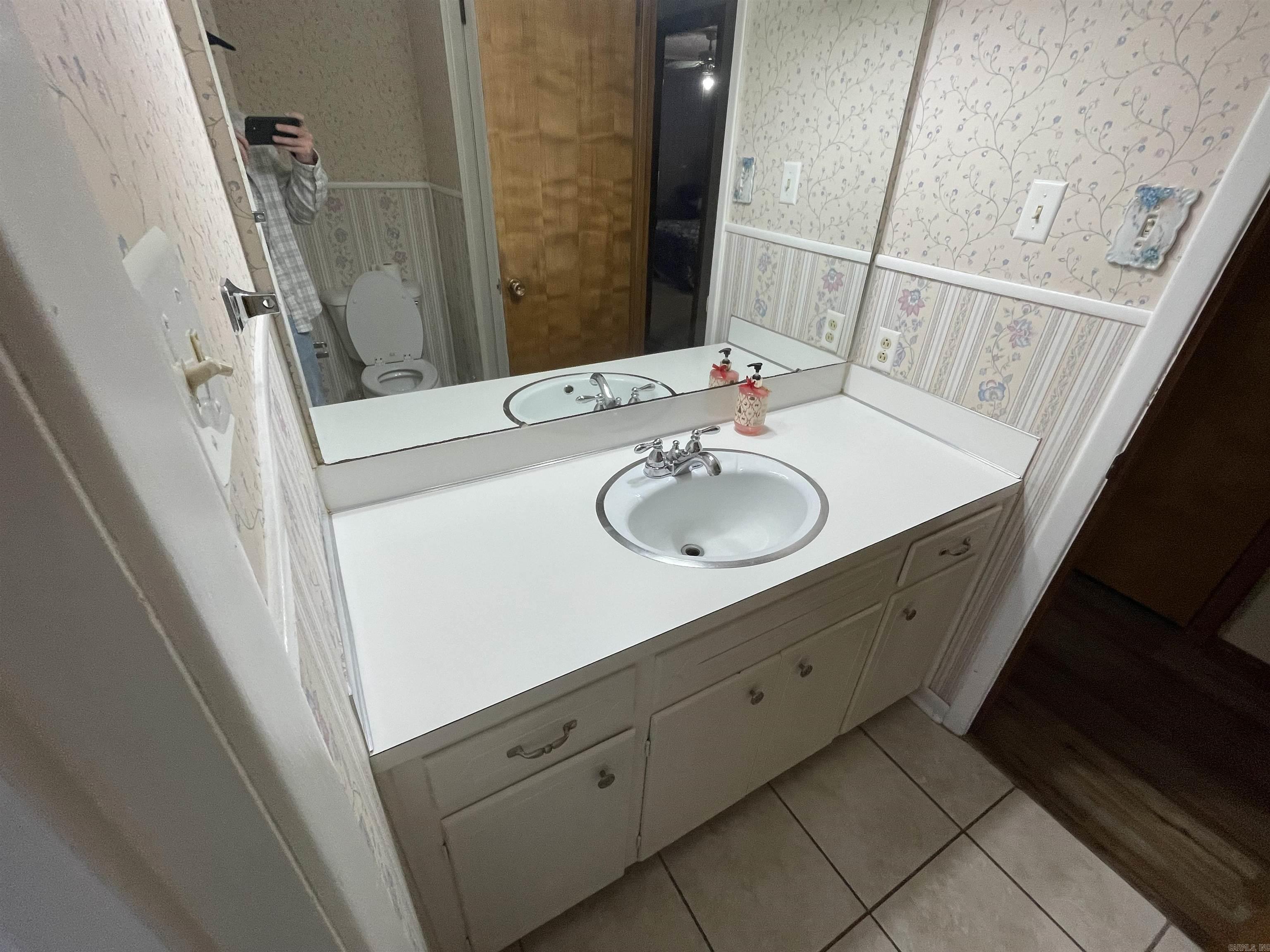 1346 Glenmere Circle Property Photo 17