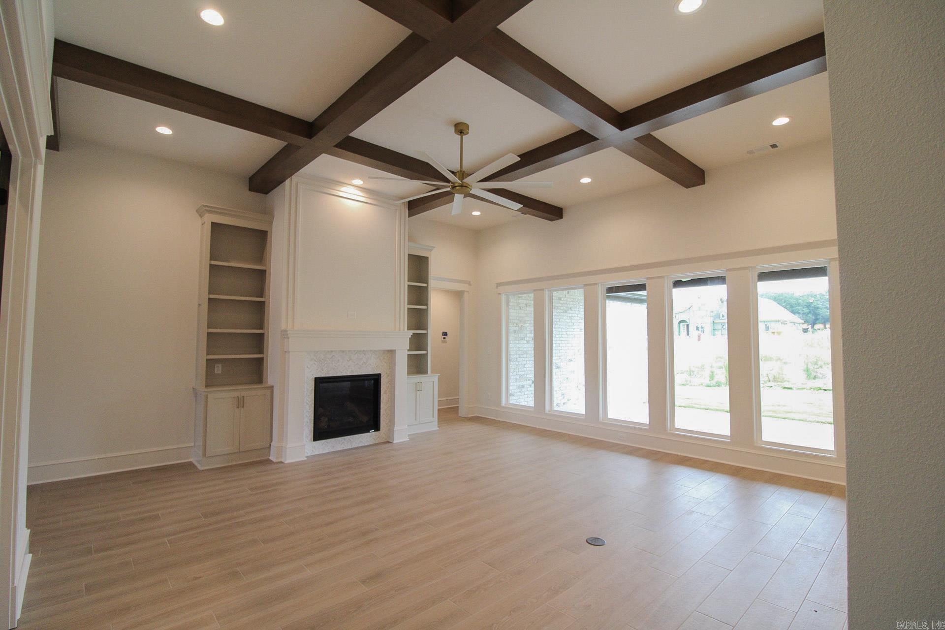 1635 Dolphin Drive Property Photo 3