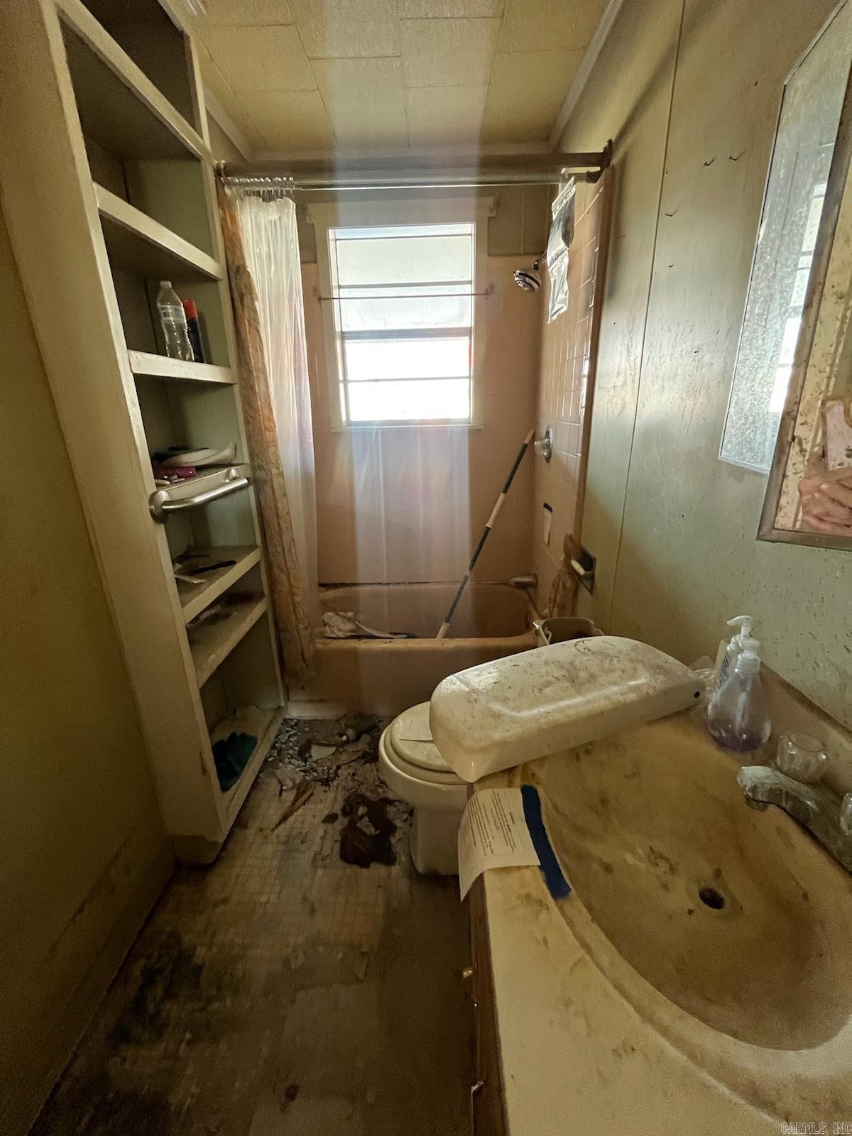 1408 Malcolm Avenue Property Photo 12