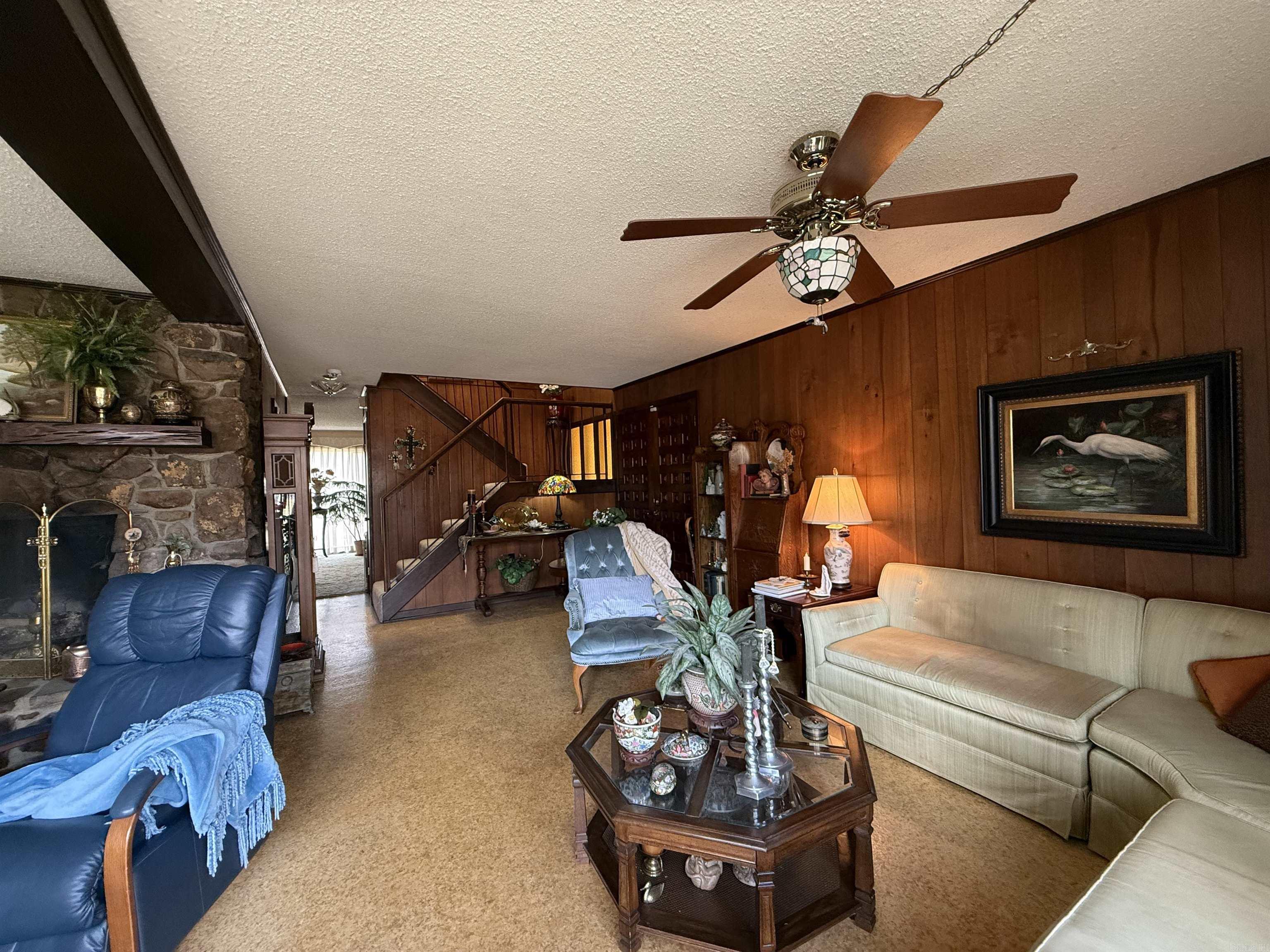2925 Mary Drive Property Photo 10