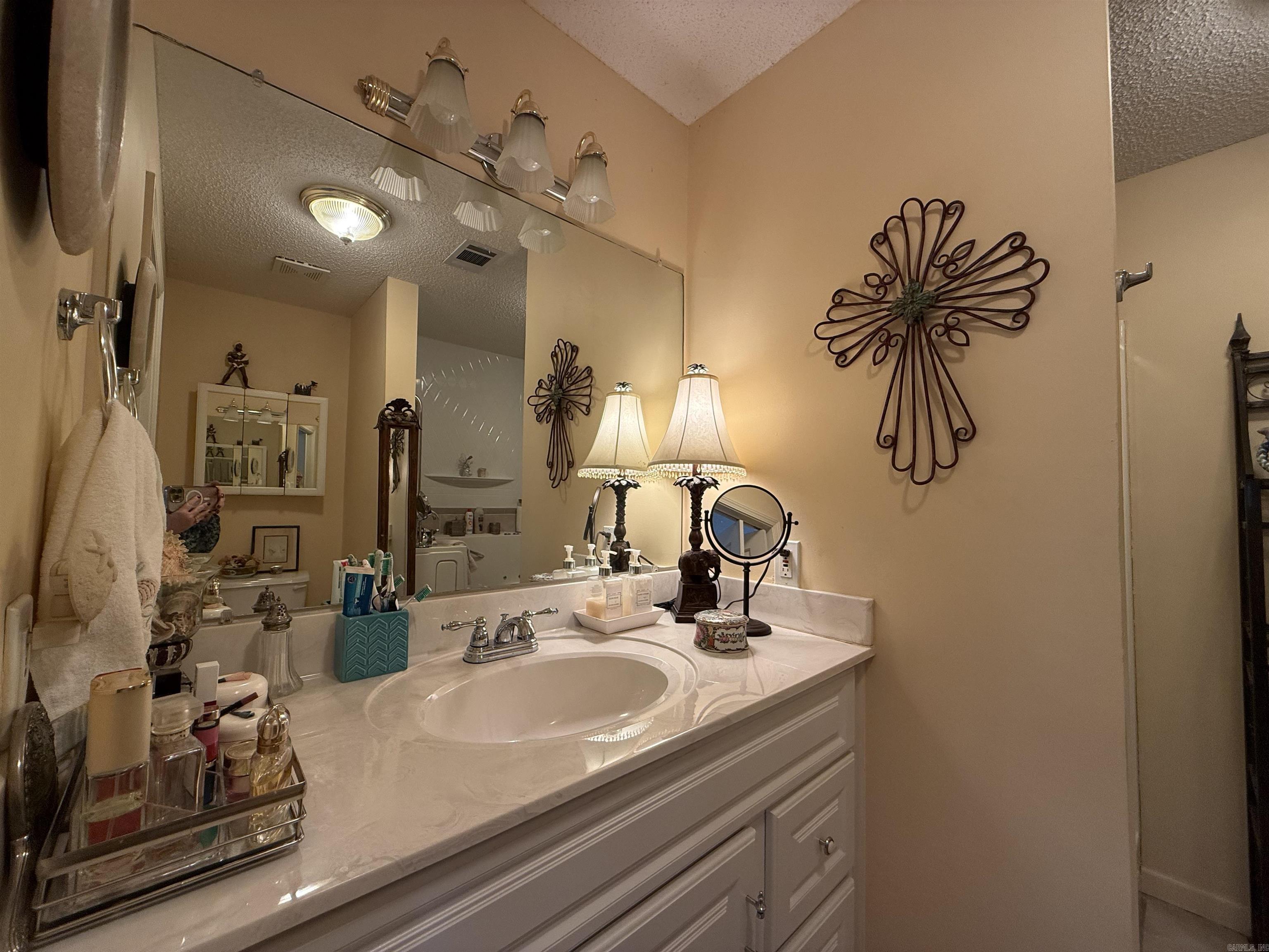 2925 Mary Drive Property Photo 21