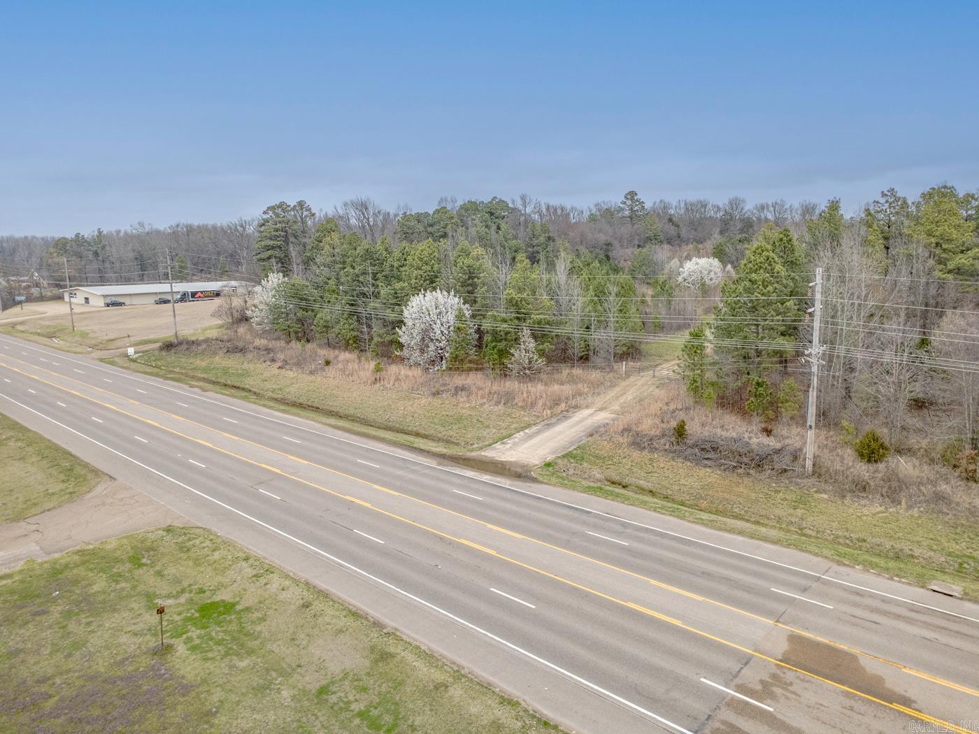 5.61 Acres N Washington St. Property Photo 2