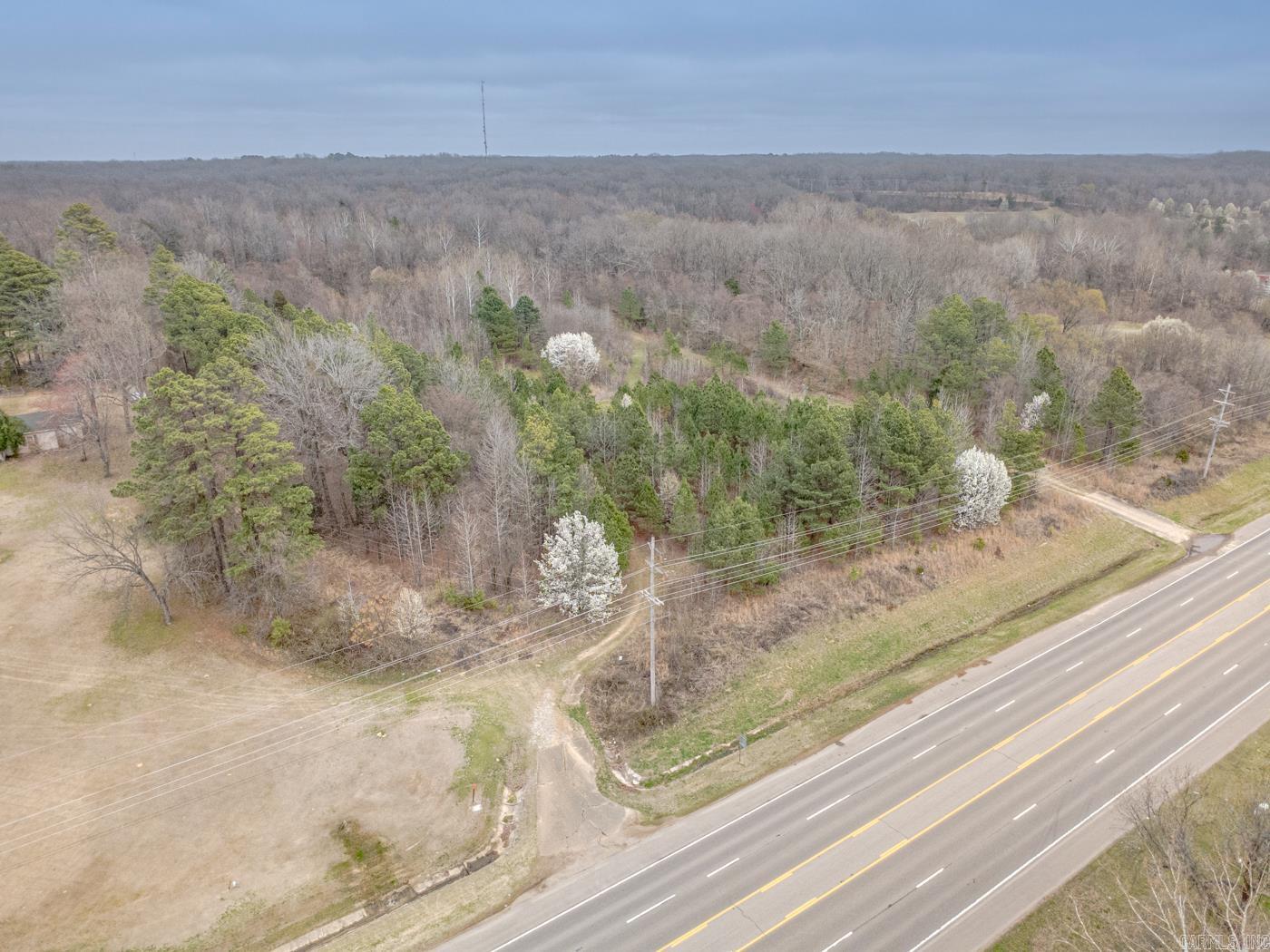5.61 Acres N Washington St. Property Photo 4