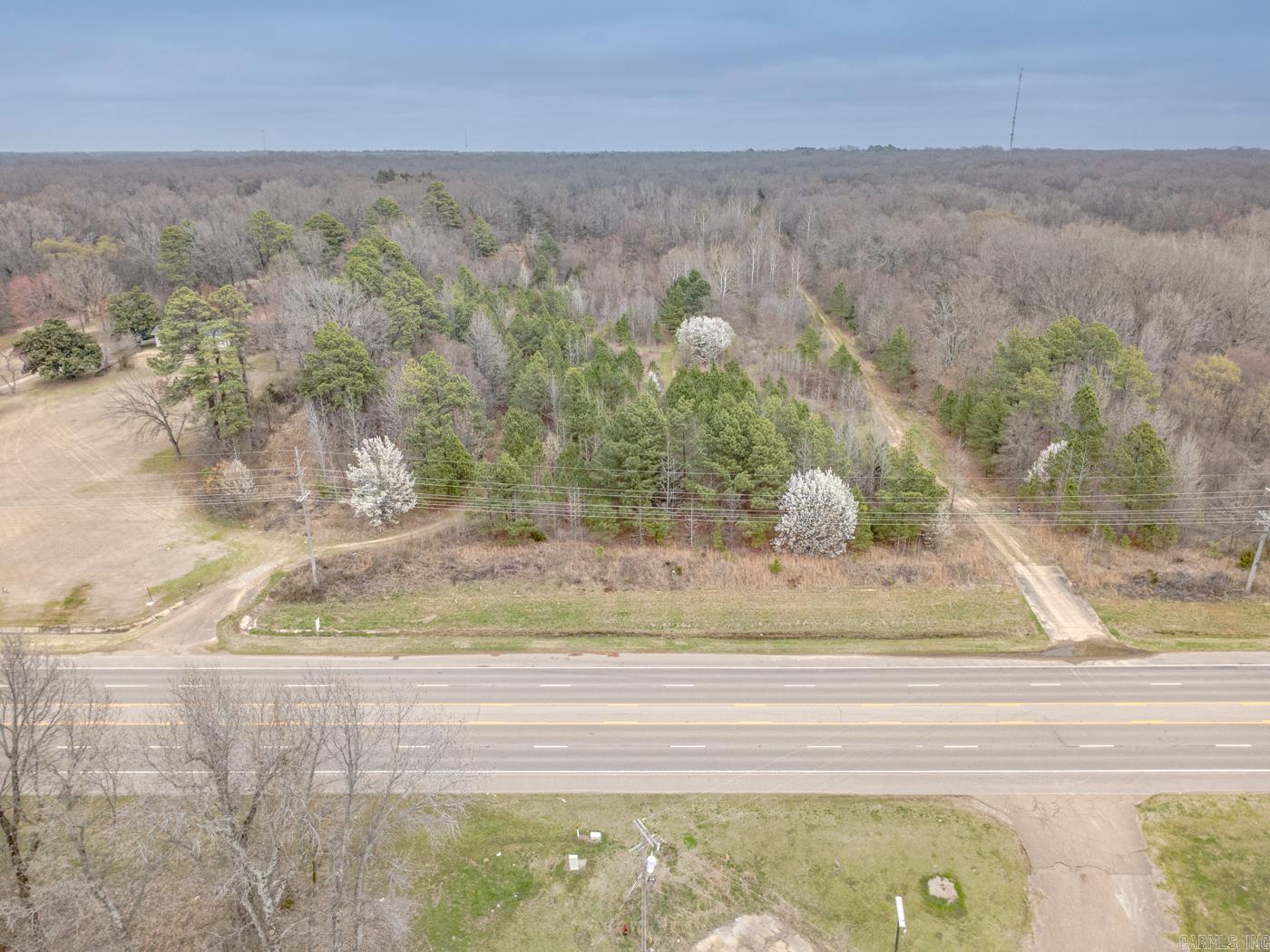 5.61 Acres N Washington St. Property Photo 5