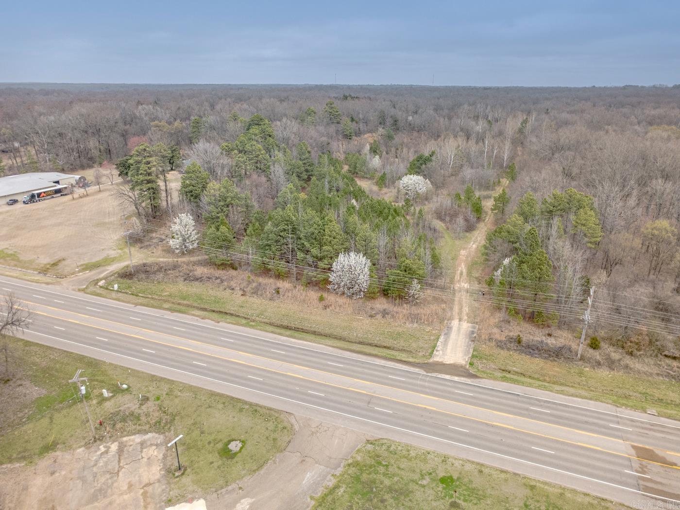 5.61 Acres N Washington St. Property Photo 6