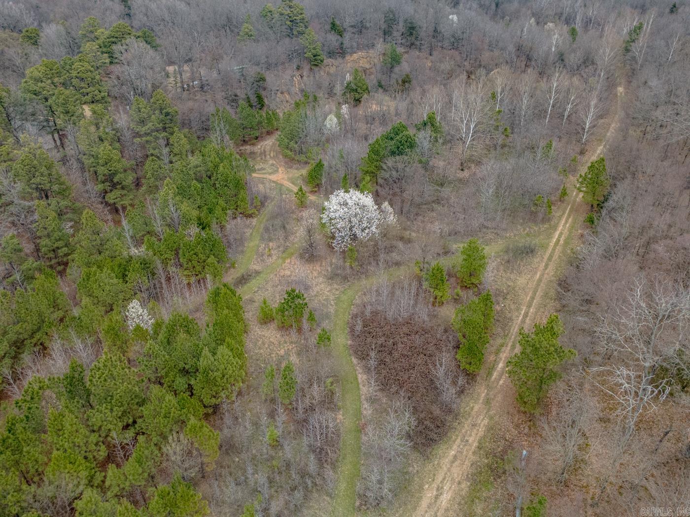 5.61 Acres N Washington St. Property Photo 7
