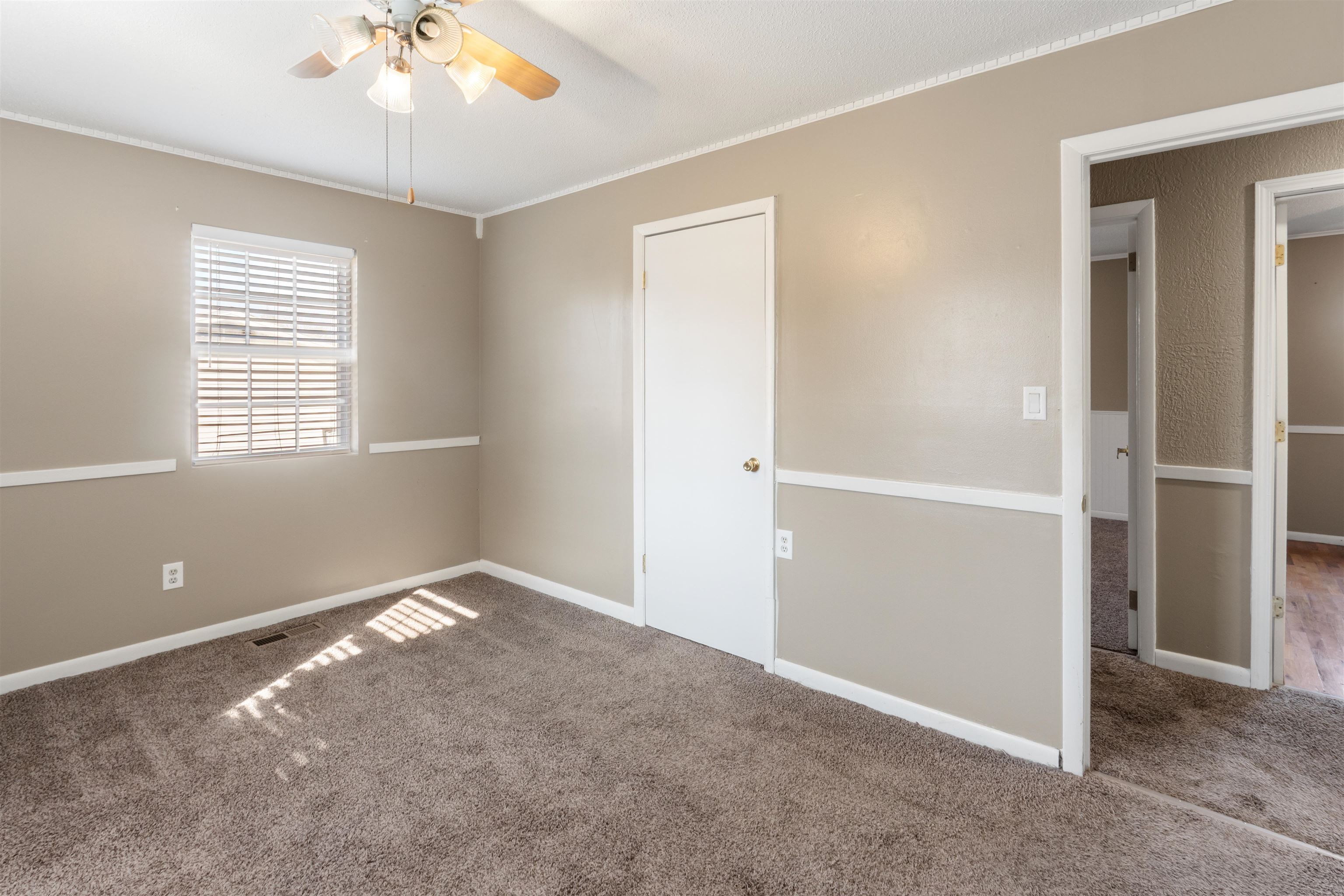 102 Capri Drive Property Photo 7