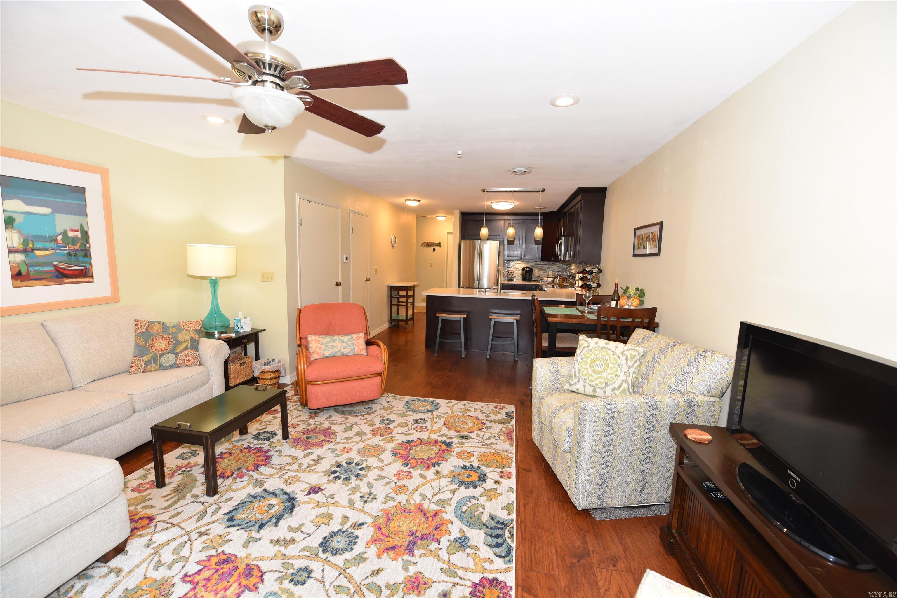 135 Hillview Dr#68 Property Photo 8
