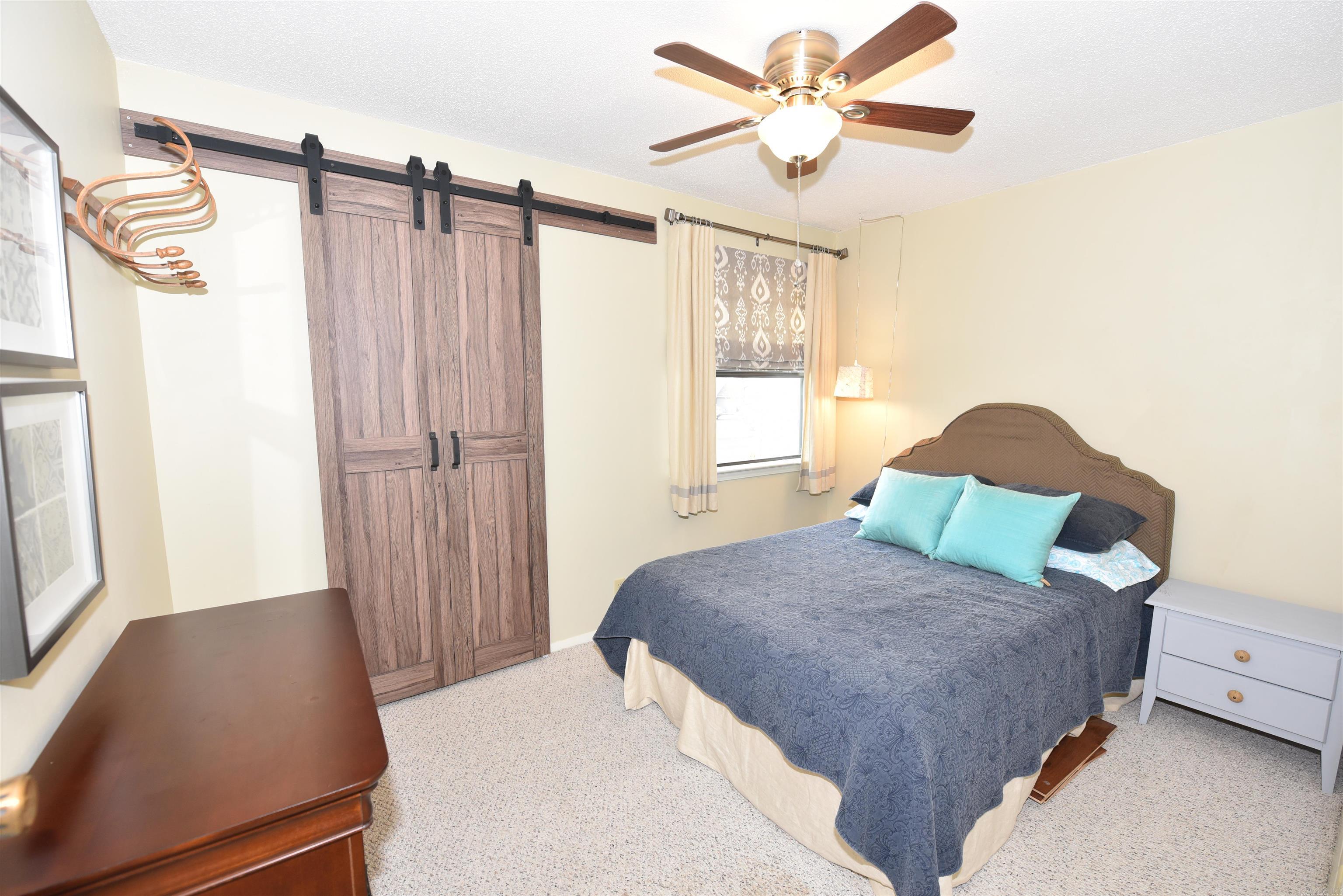 135 Hillview Dr#68 Property Photo 14