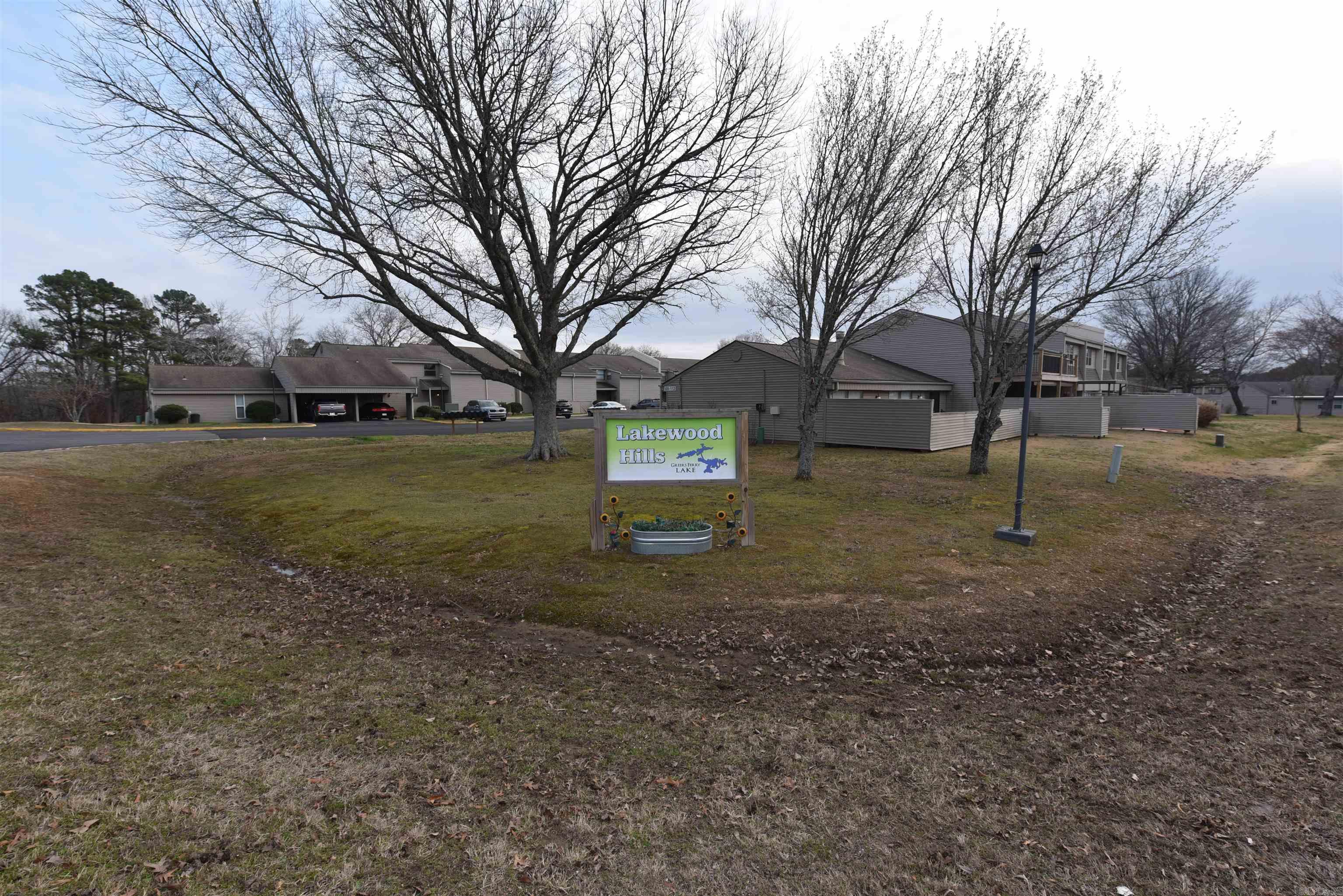 135 Hillview Dr#68 Property Photo 34