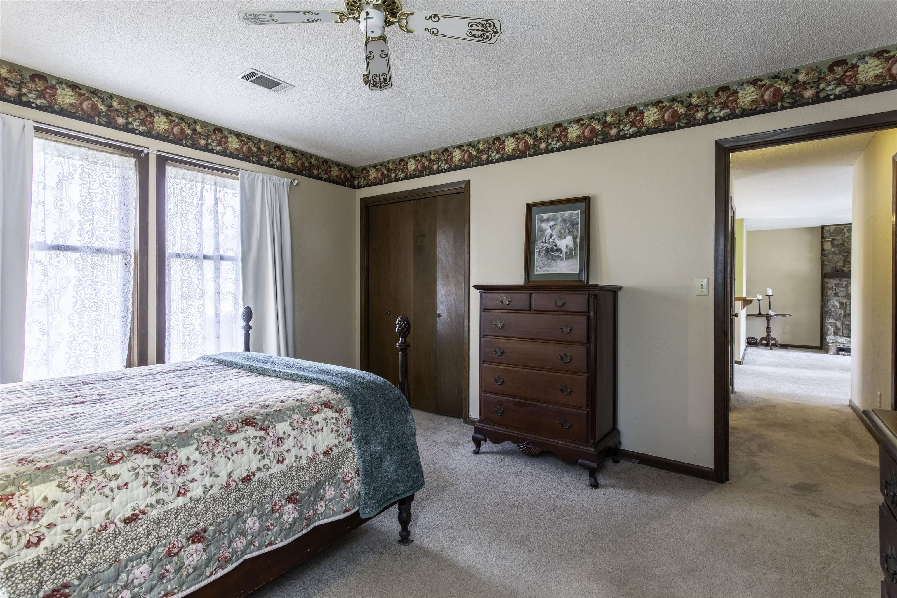 7 Winnebago Drive Property Photo 24