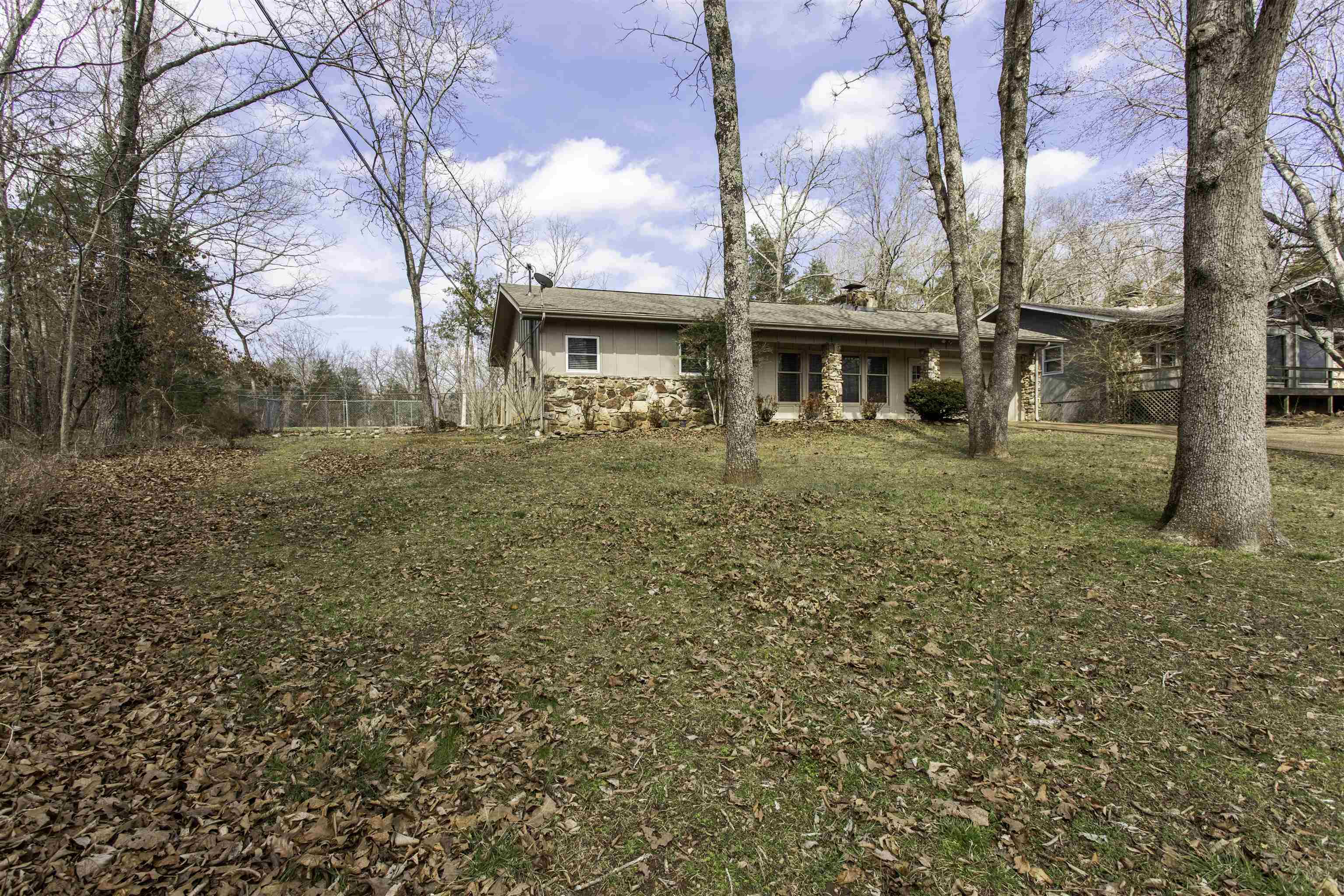 7 Winnebago Drive Property Photo 41