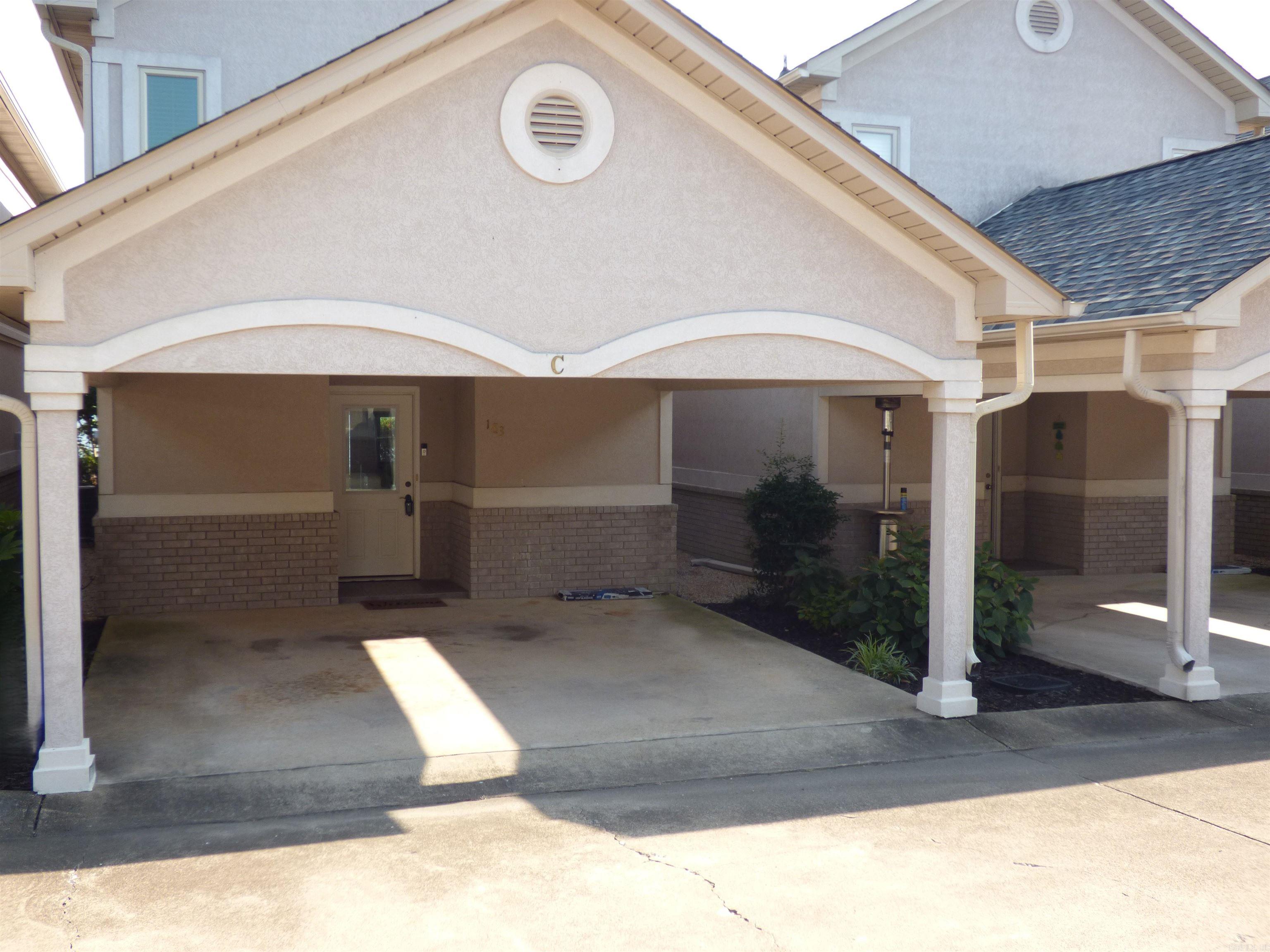 183 Villa Pointe C Property Photo 4