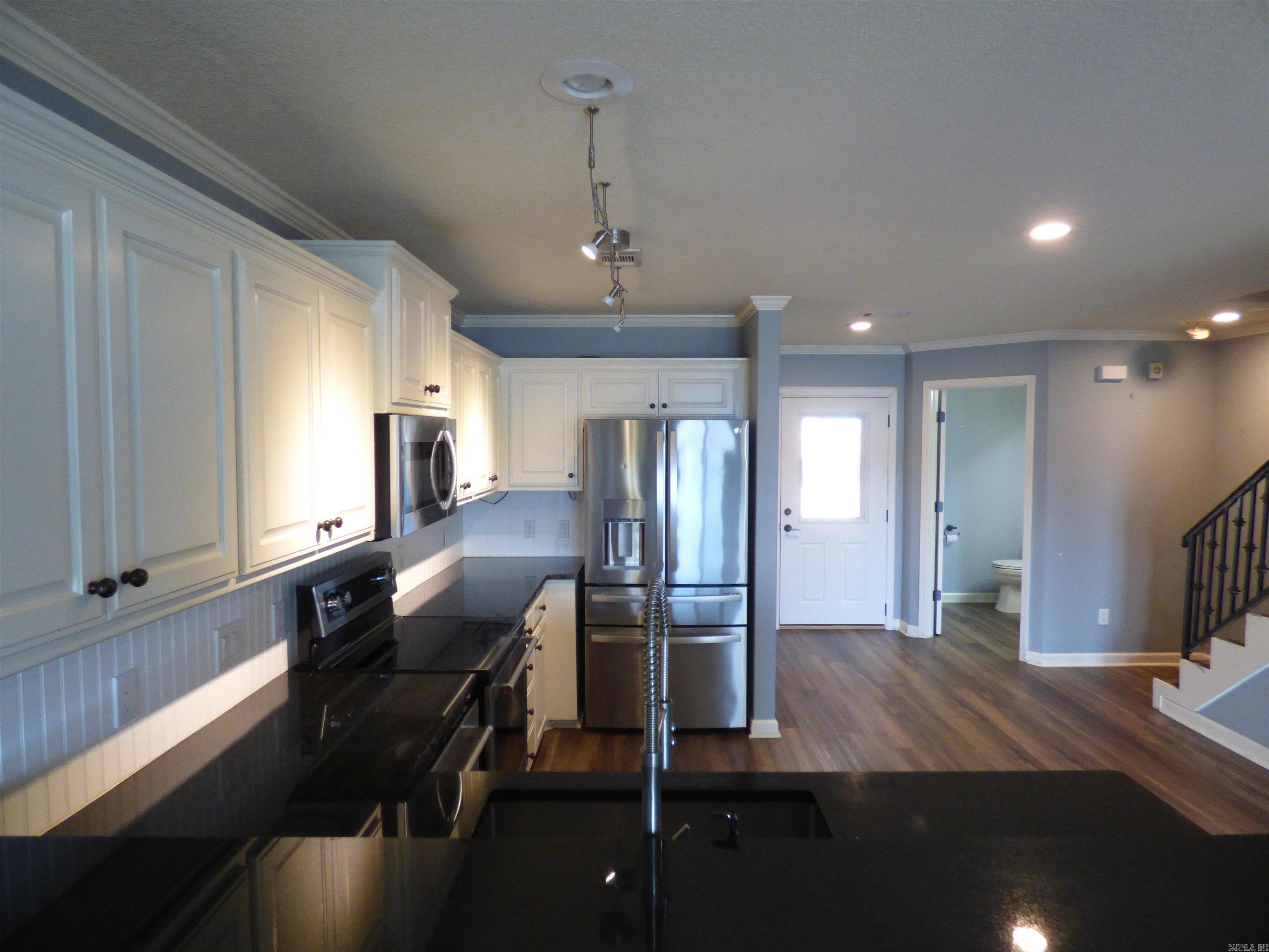 183 Villa Pointe C Property Photo 10