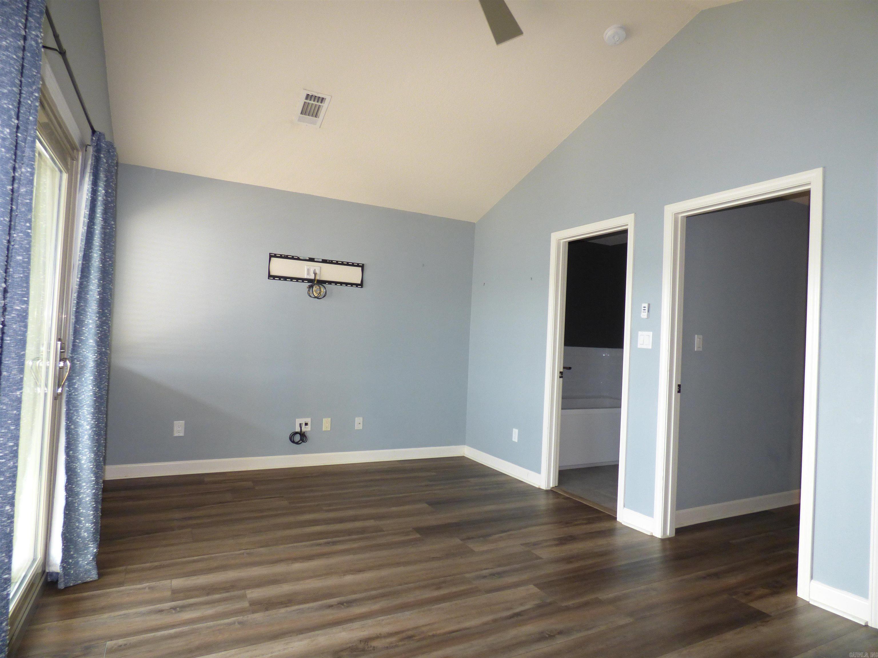 183 Villa Pointe C Property Photo 18