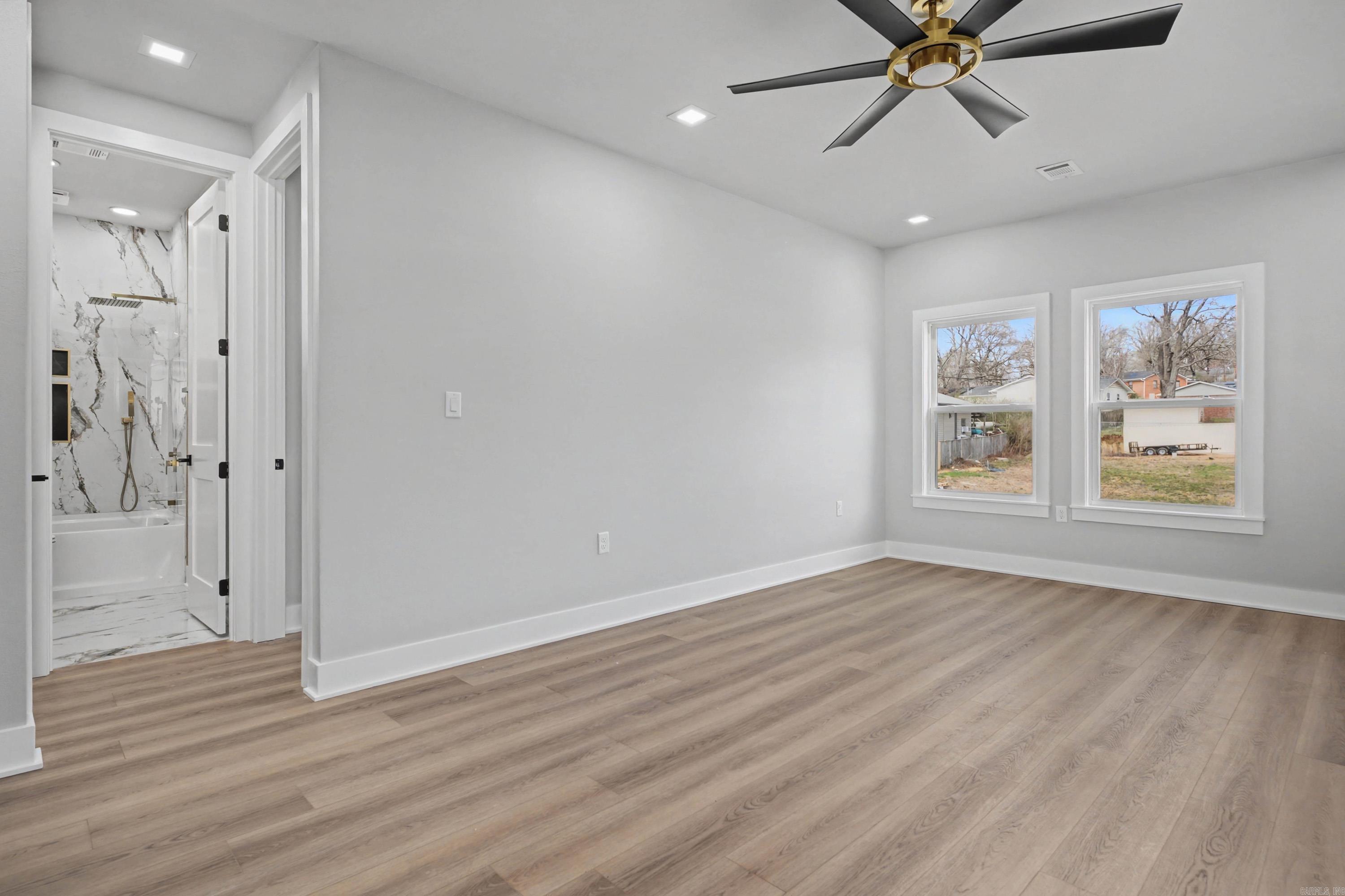 9 Oak Glen Property Photo 41