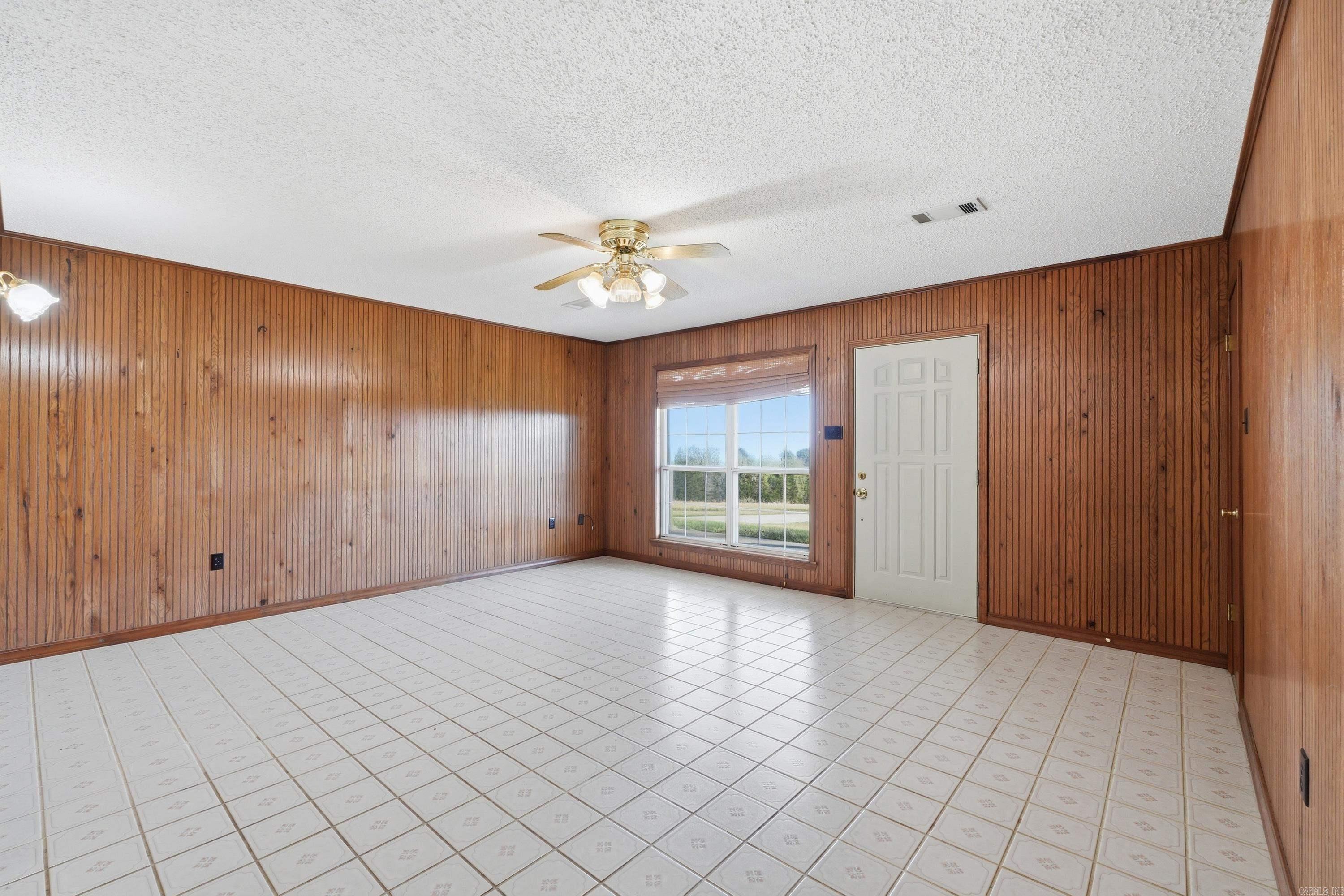 12 Lieblong Rd Property Photo 16