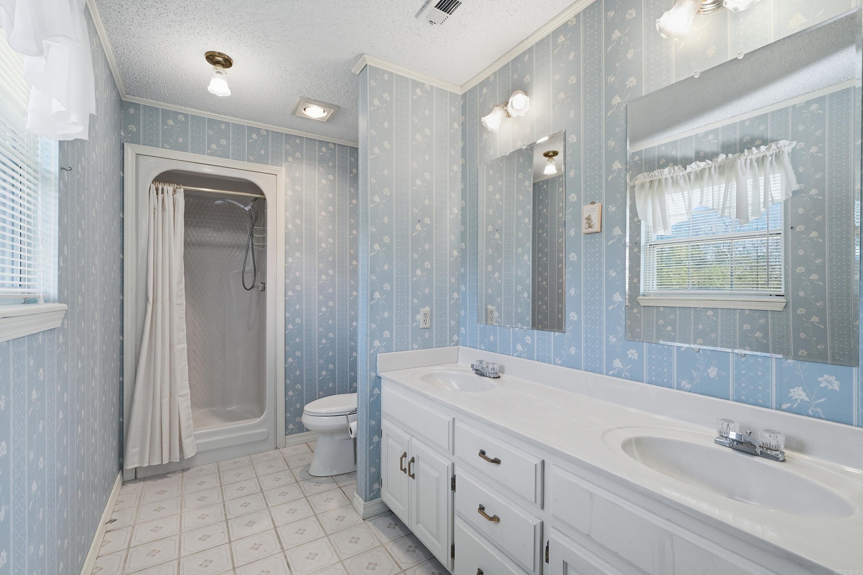 12 Lieblong Rd Property Photo 33