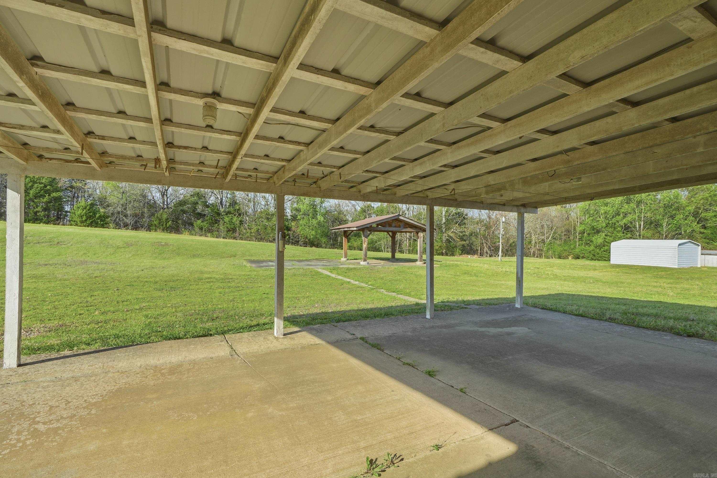 12 Lieblong Rd Property Photo 37