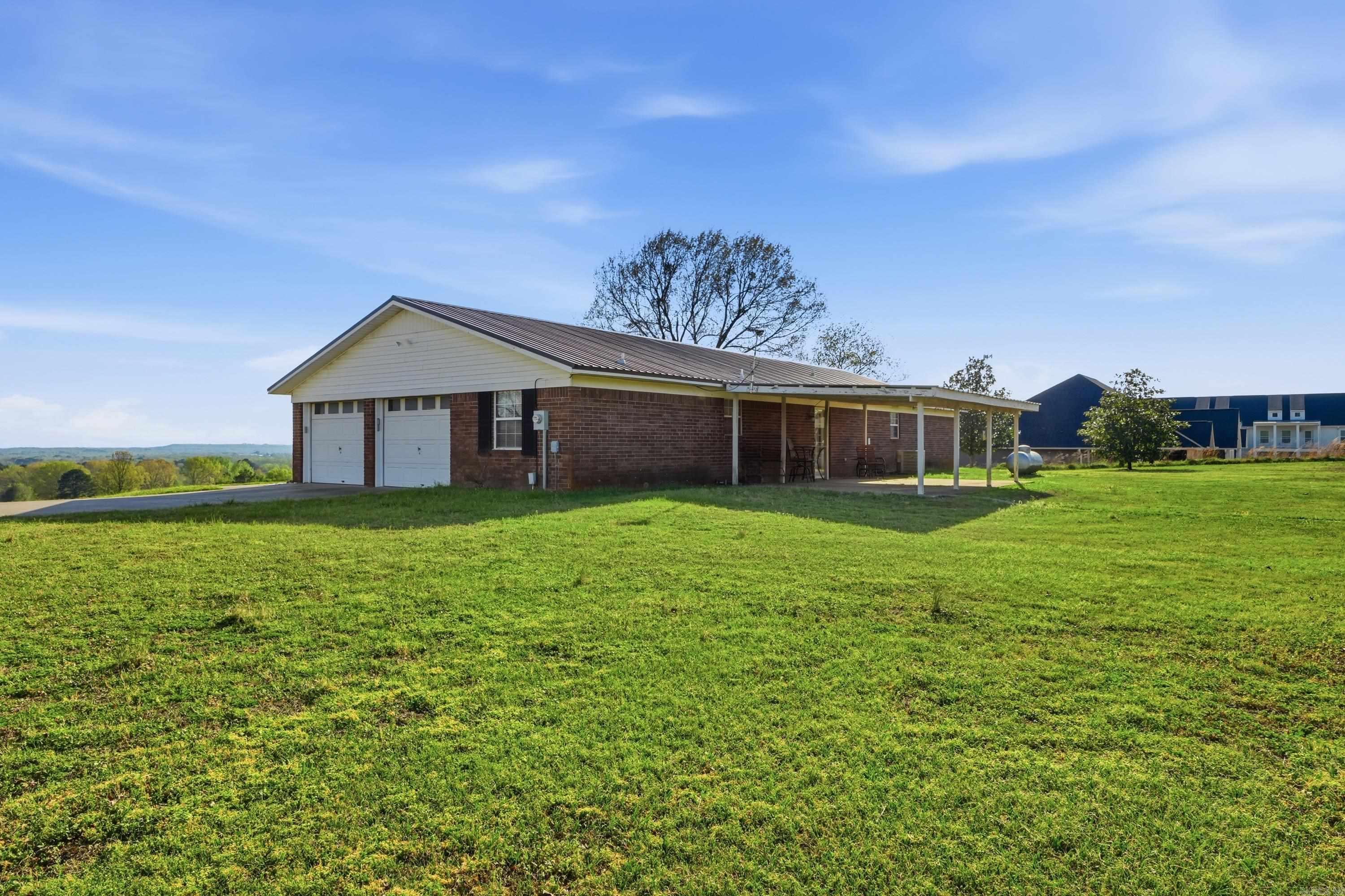 12 Lieblong Rd Property Photo 38