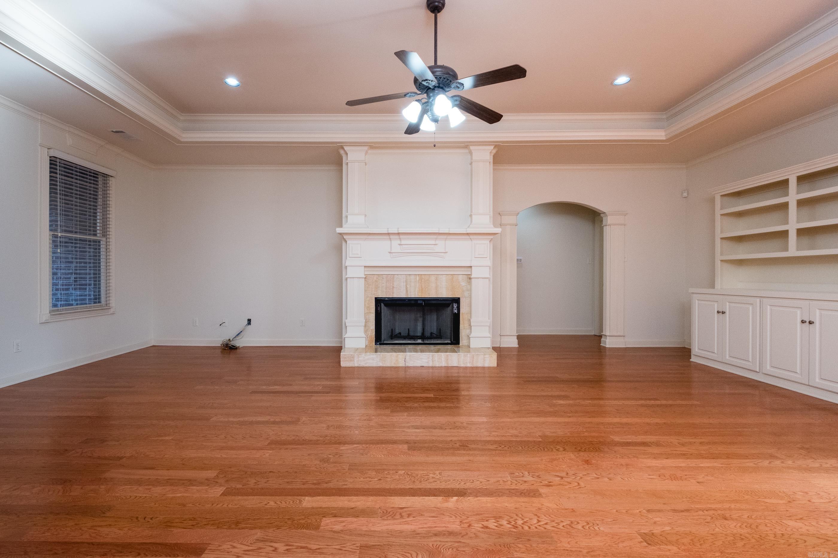 115 Noyant Drive Property Photo 12