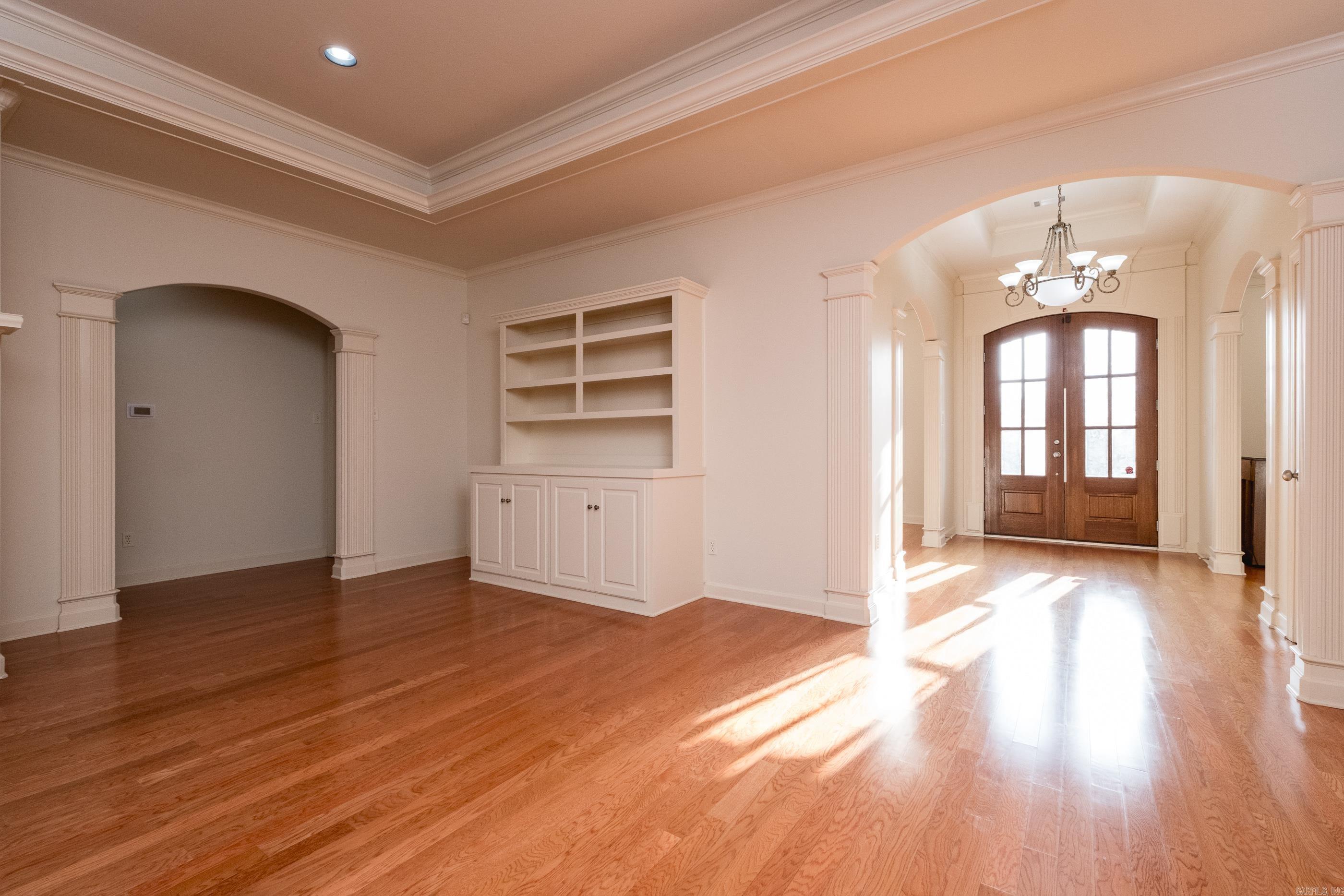 115 Noyant Drive Property Photo 15