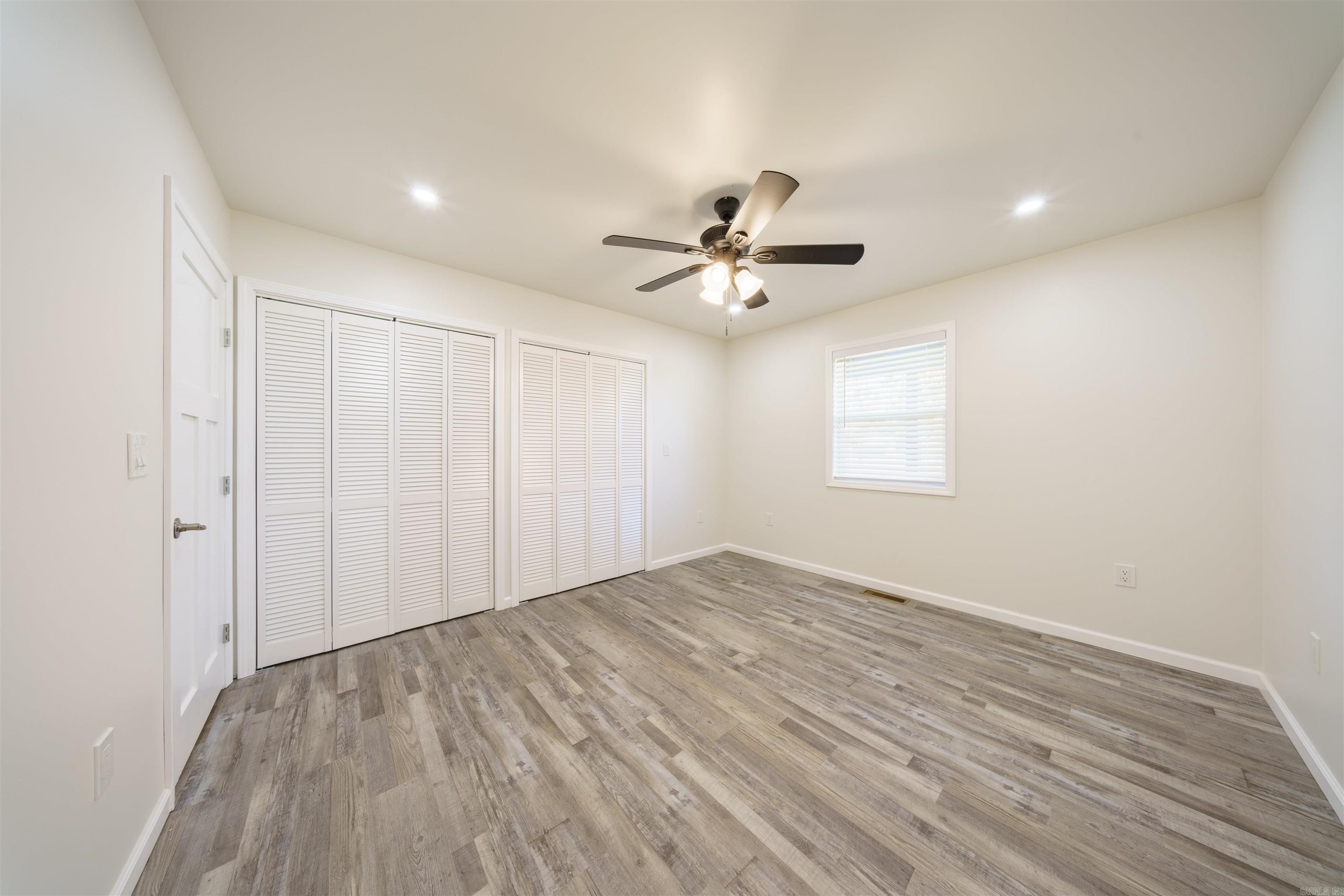 30 Lynndale Dr Property Photo 15