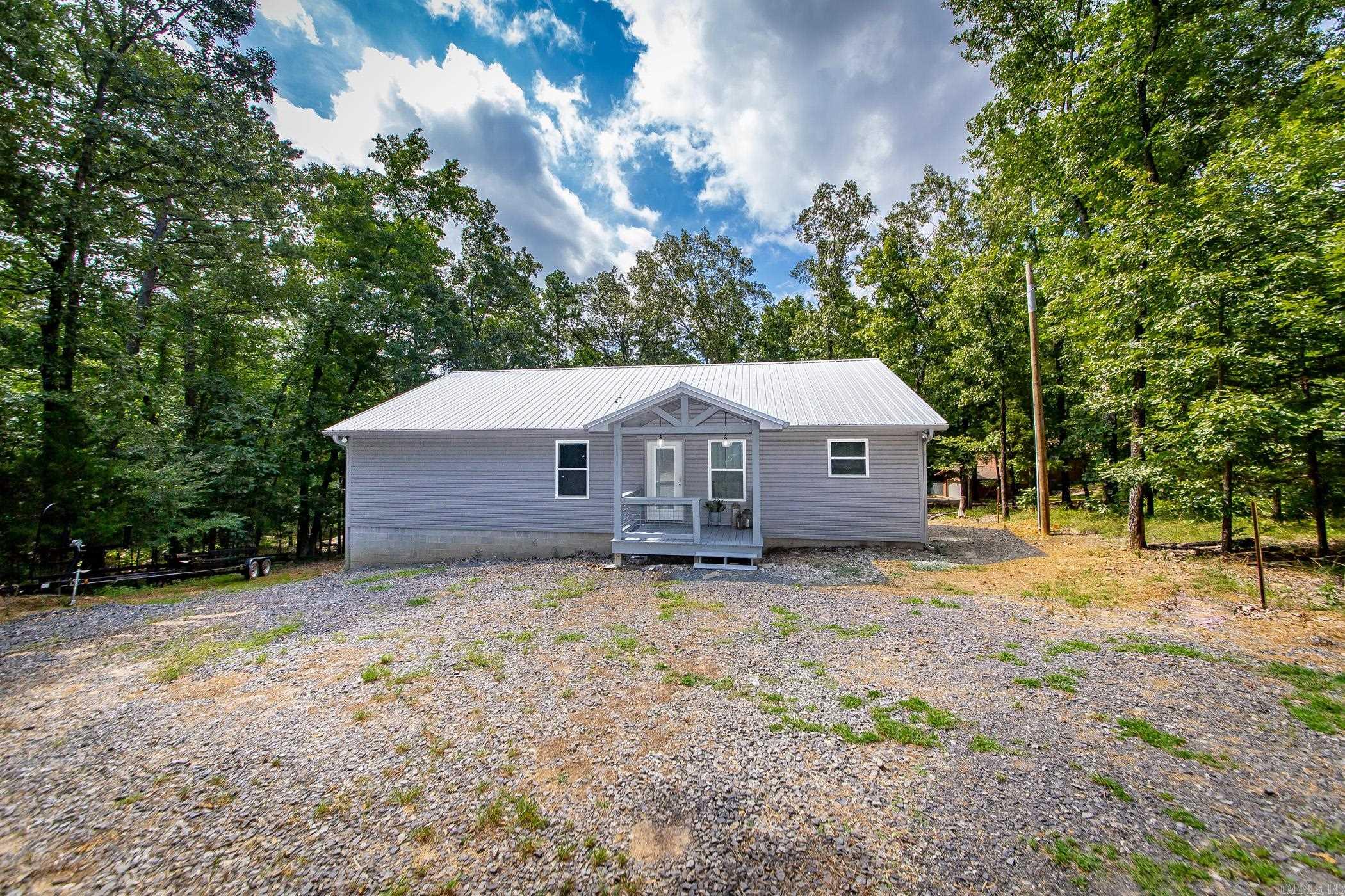 277 Highland Drive Property Photo 1