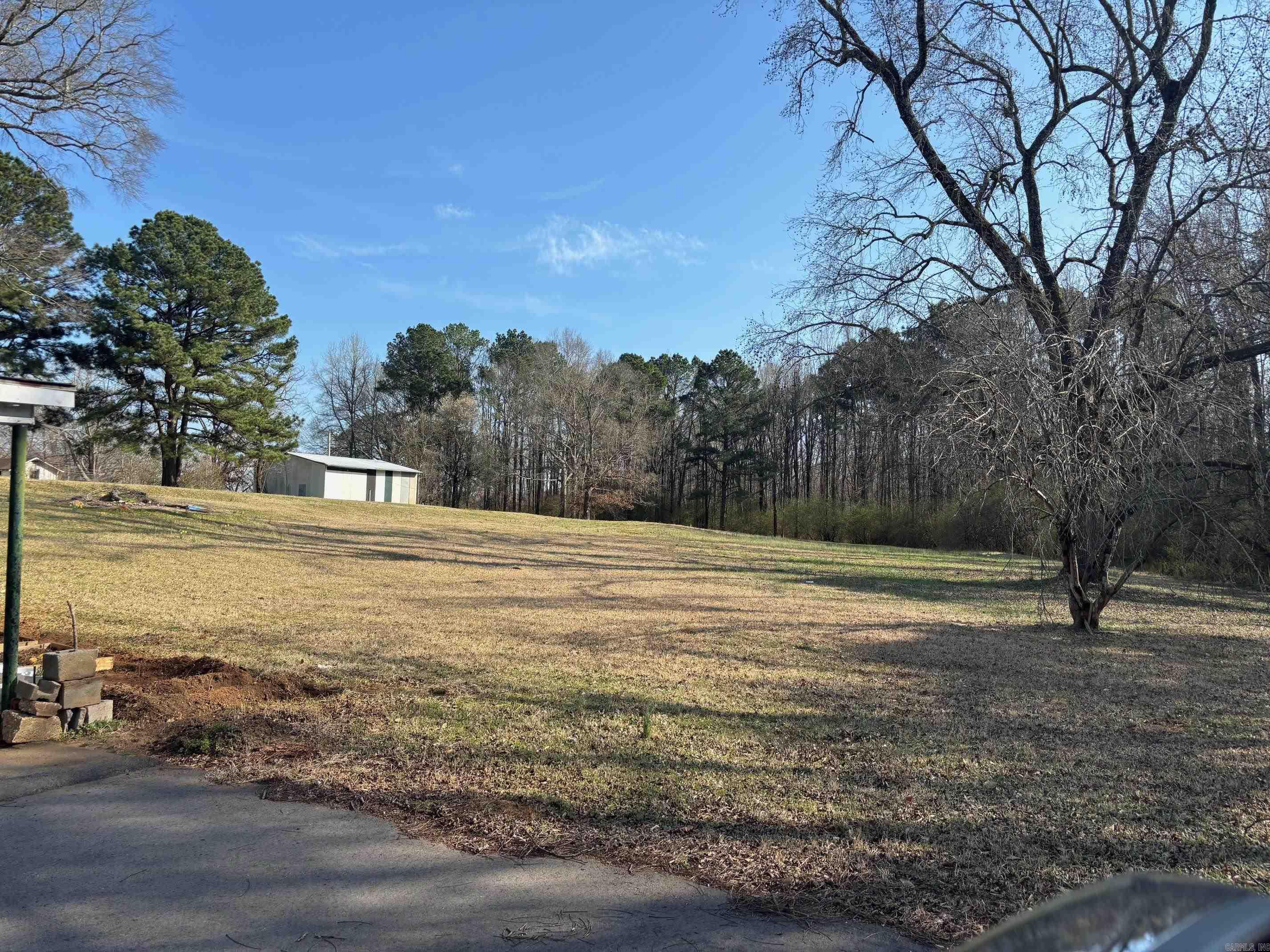 411 W Center Property Photo 1