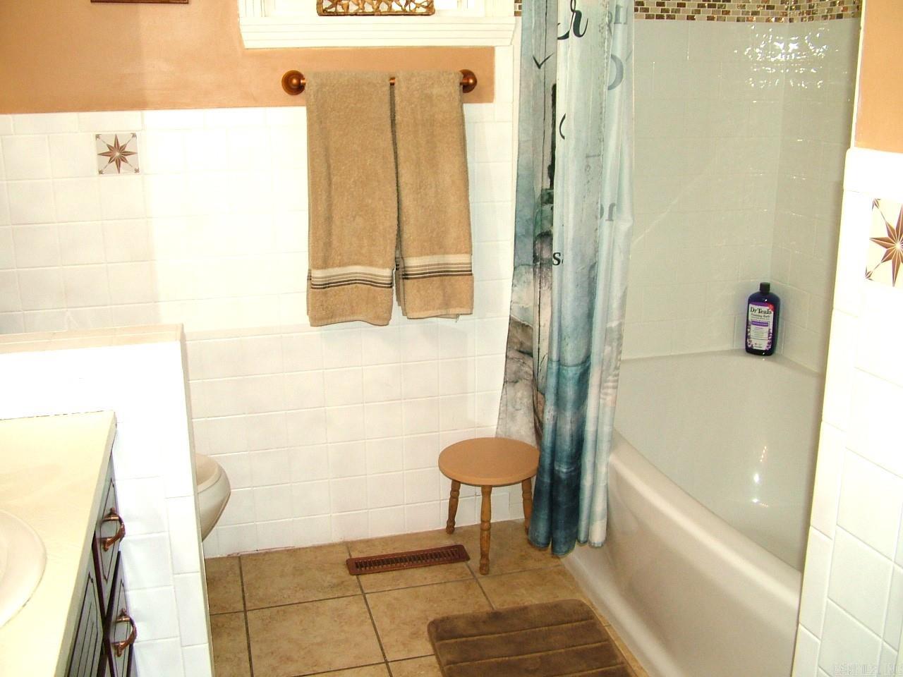 3435 West Road Property Photo 16