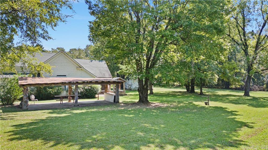 226 Lee Street Property Photo 1