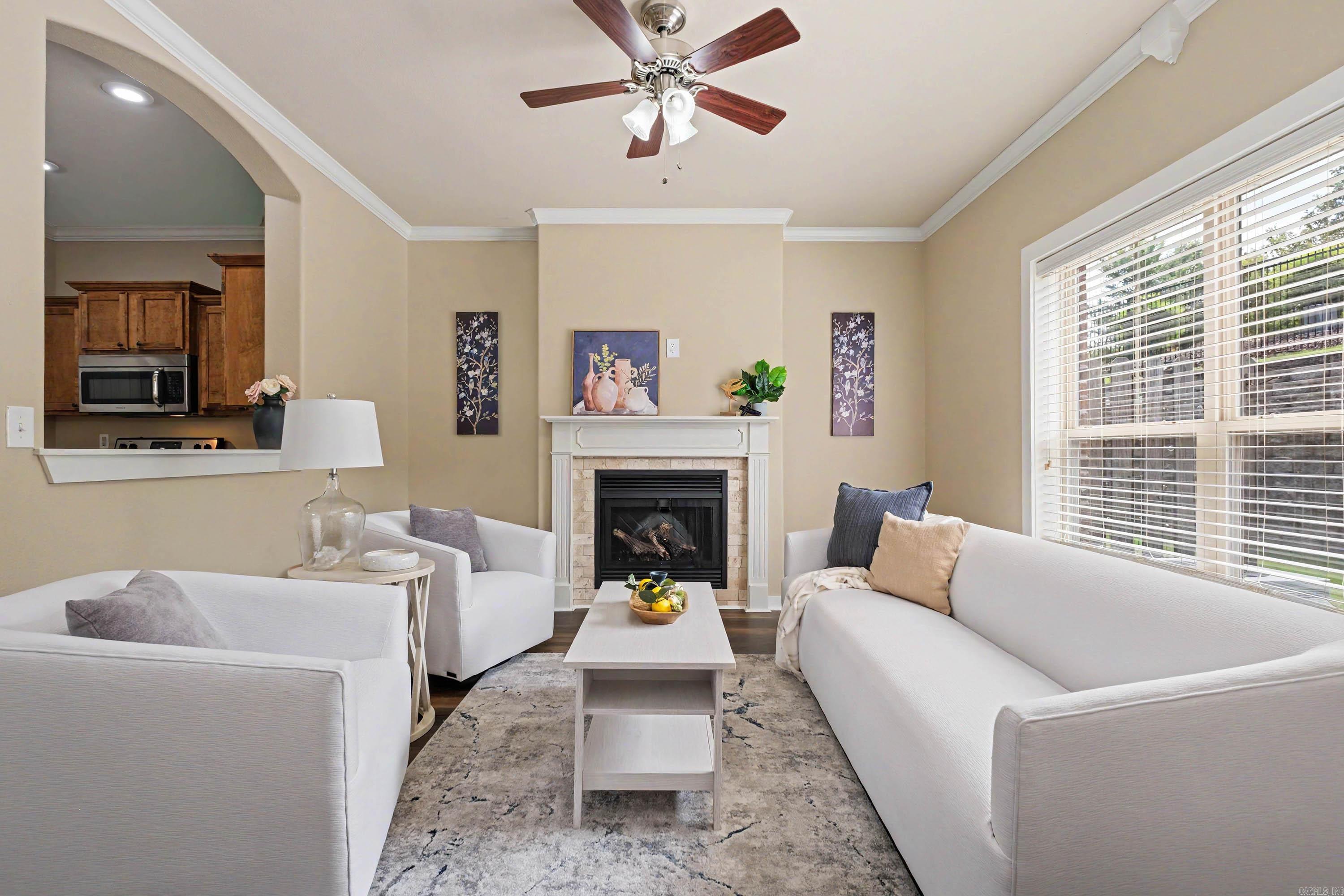 104 Venezia Property Photo 5