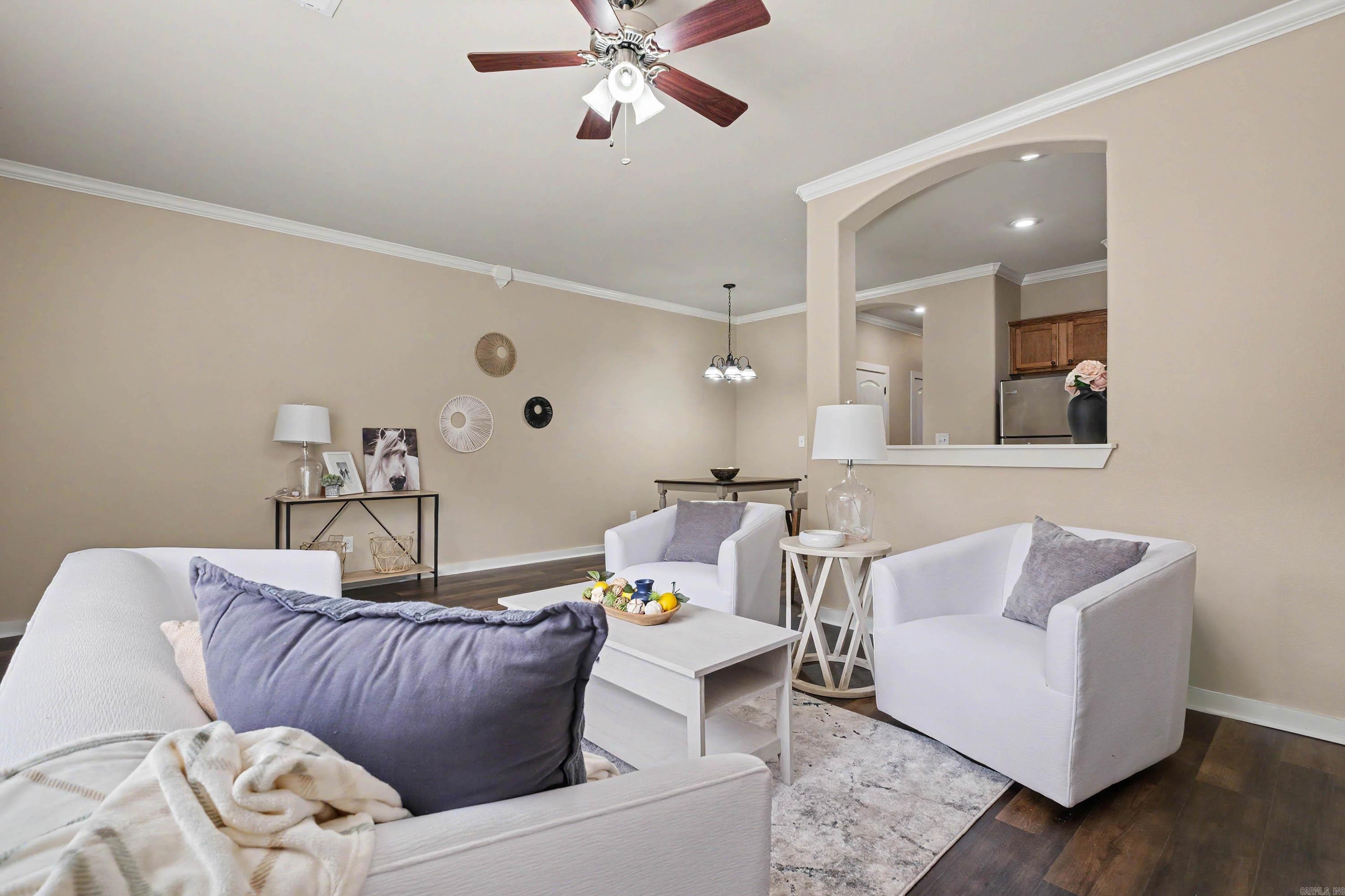 104 Venezia Property Photo 7