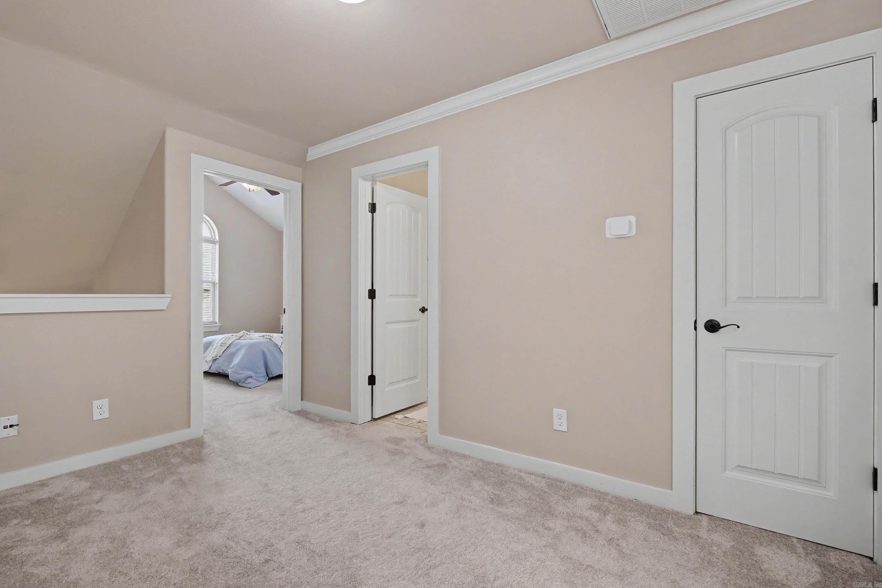 104 Venezia Property Photo 14