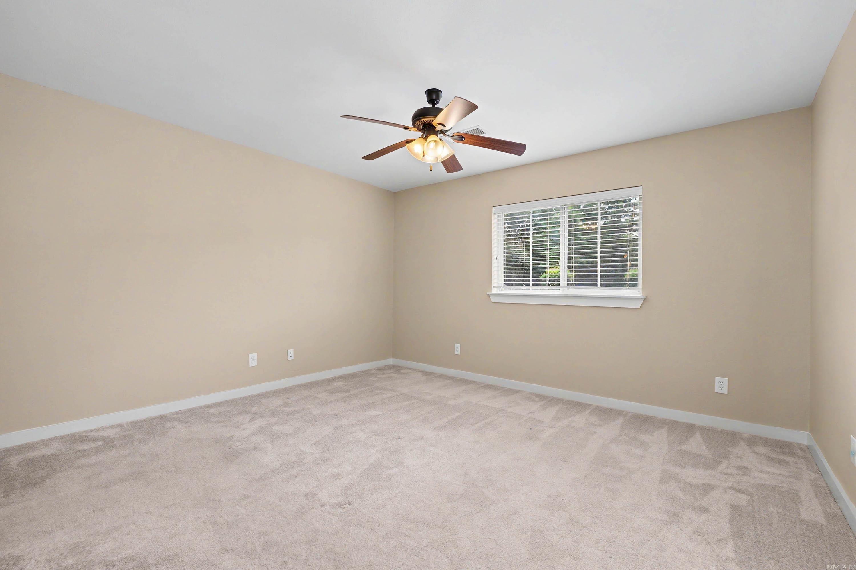 104 Venezia Property Photo 16