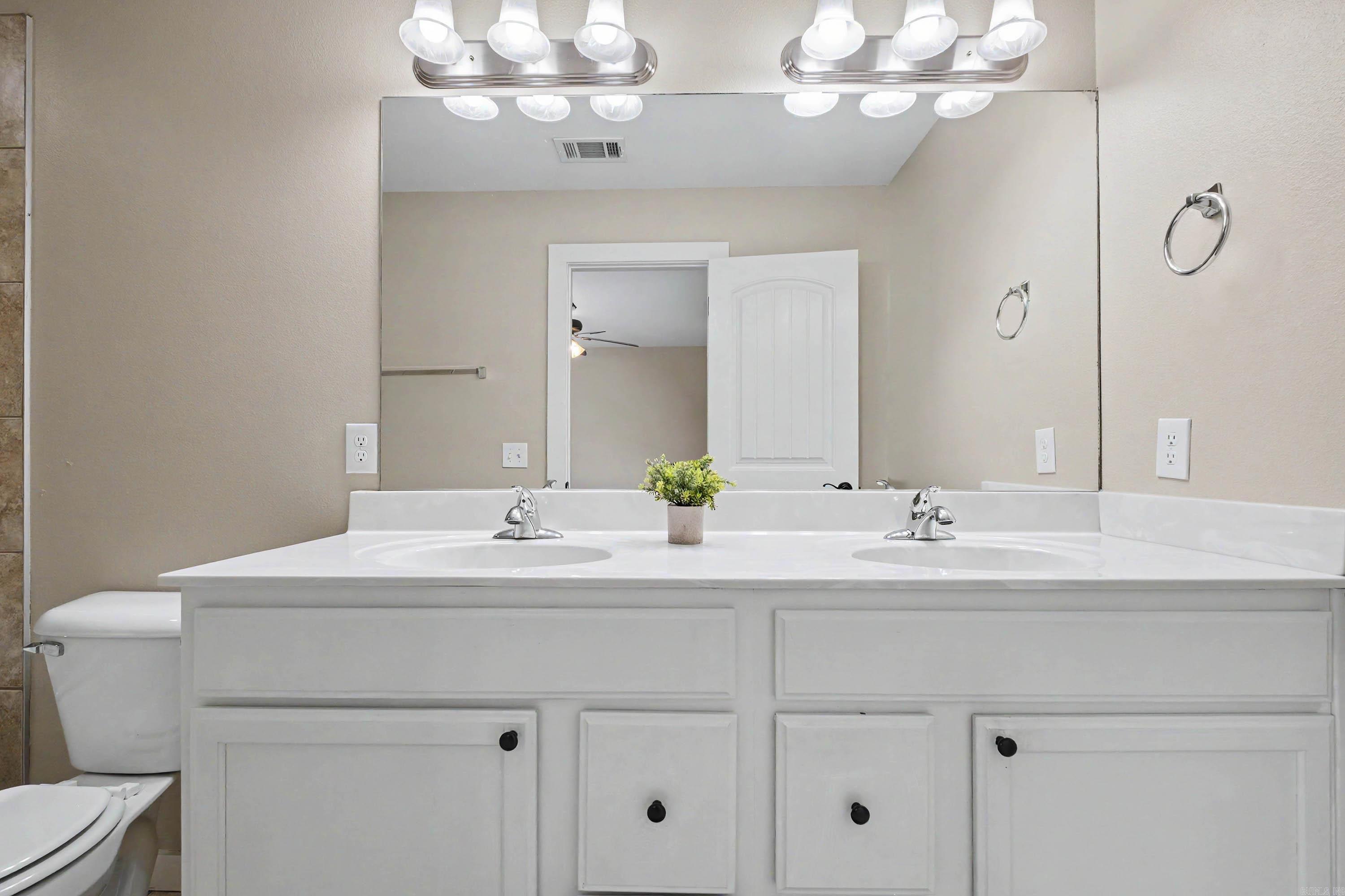 104 Venezia Property Photo 20