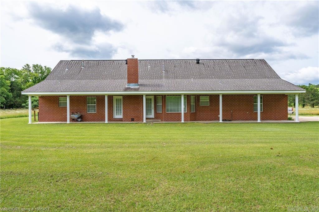 18558 E Highway 28 Property Photo 2