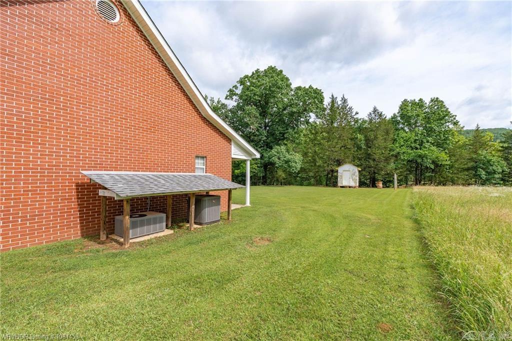 18558 E Highway 28 Property Photo 6
