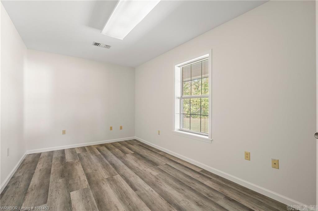 18558 E Highway 28 Property Photo 18