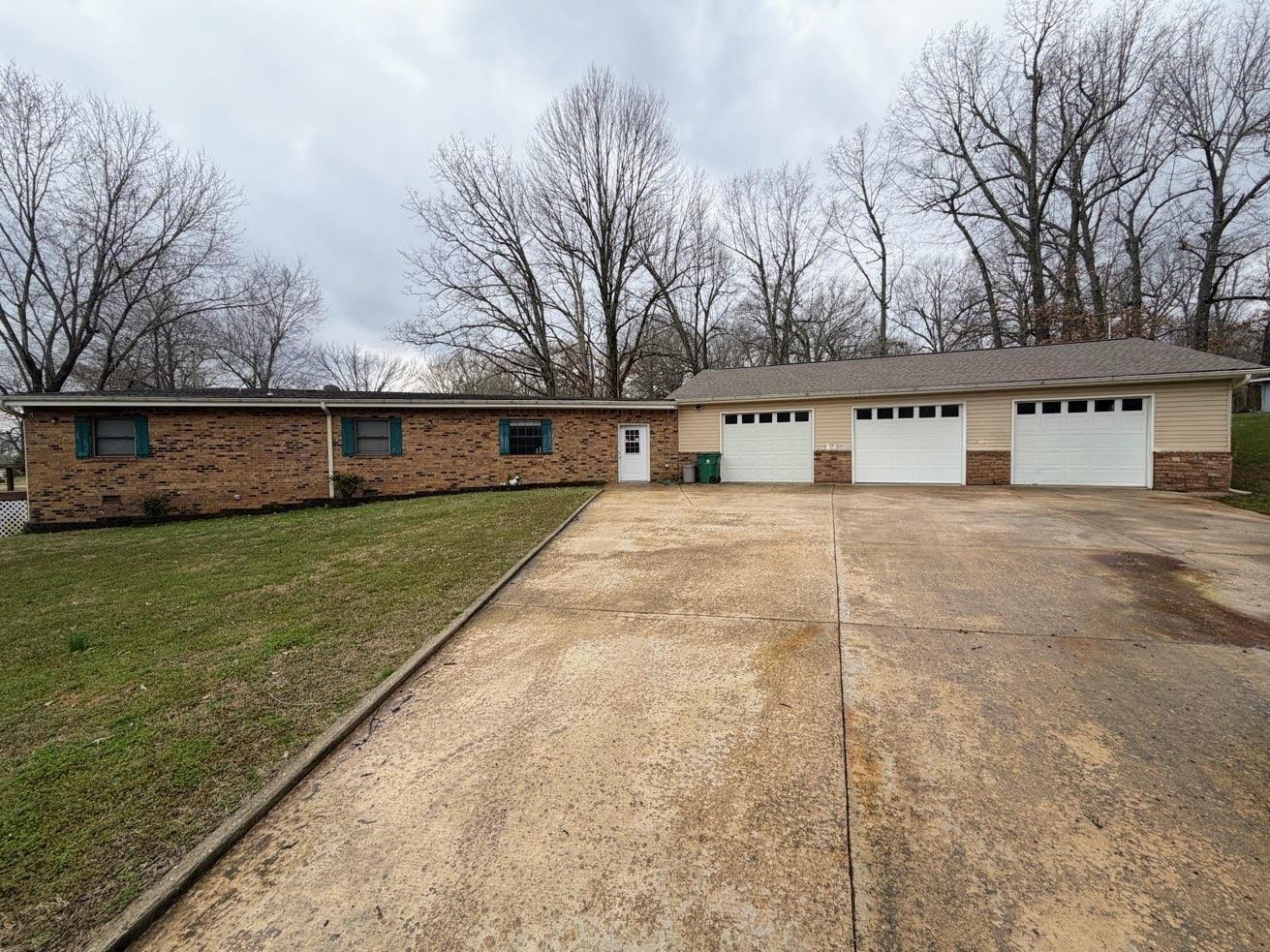 201 Topaz Lane Property Photo 2
