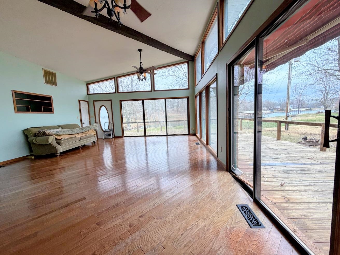 201 Topaz Lane Property Photo 4